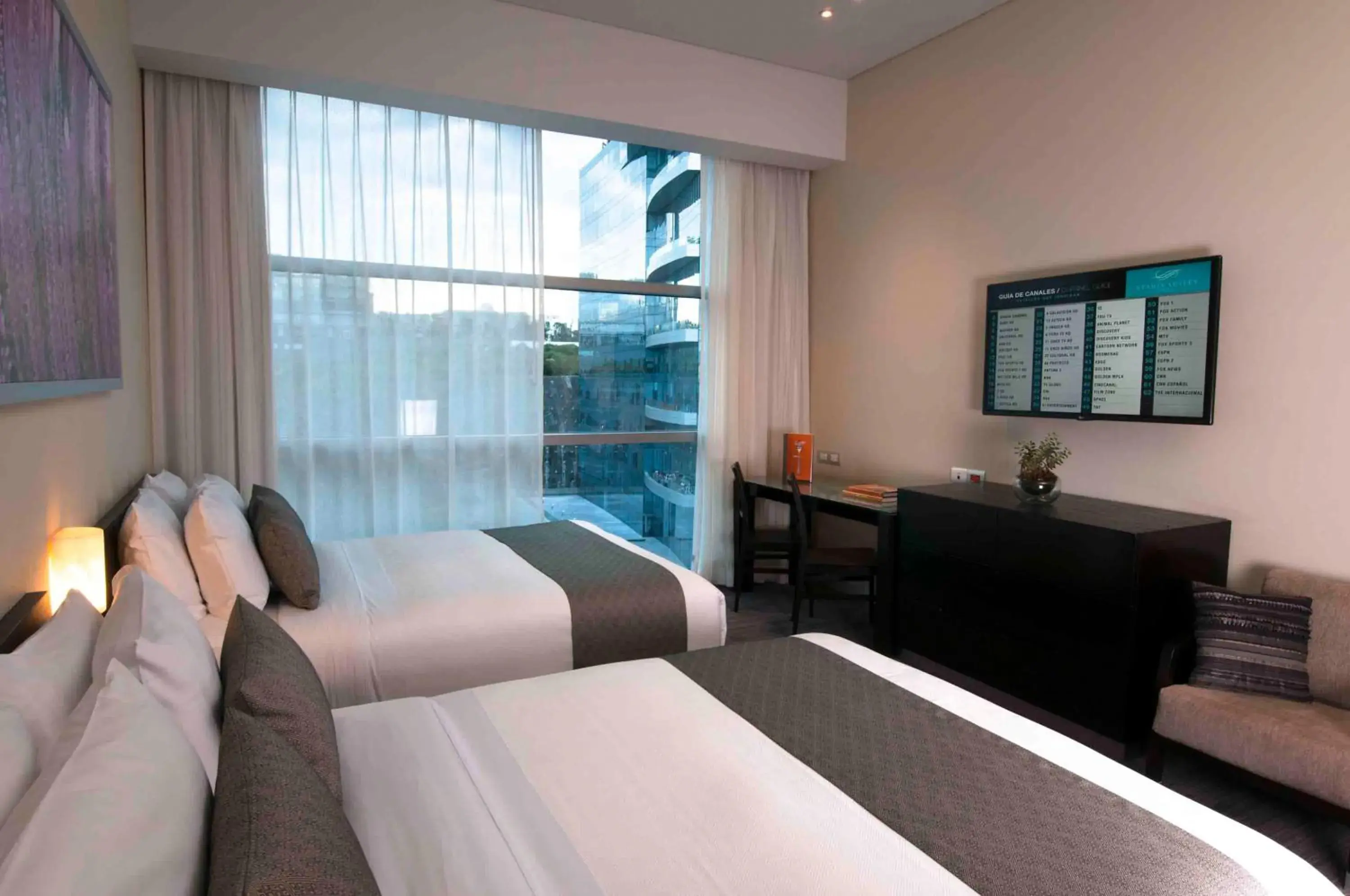 TV and multimedia, Bed in Stadia Suites Mexico City Santa Fe TV and multimedia, Bed in Stadia Suites Mexico City Santa Fe