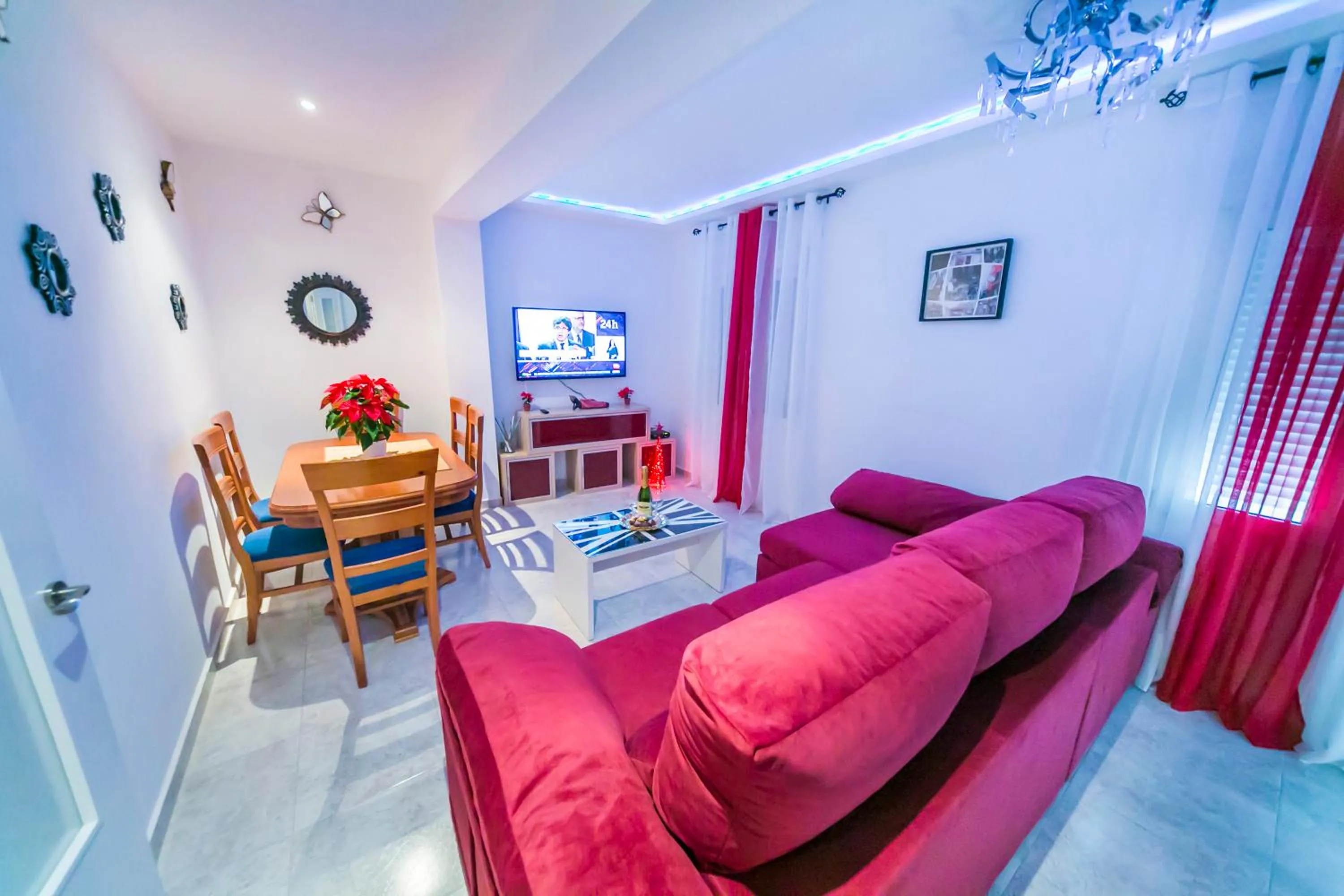 Apartment with Sea View in Homely Apartments Club Nautico