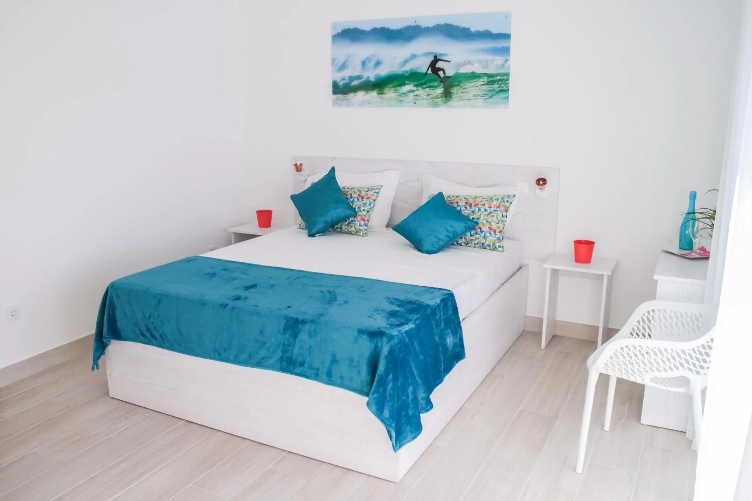 Photo of the whole room in Gabana Baleal Beach