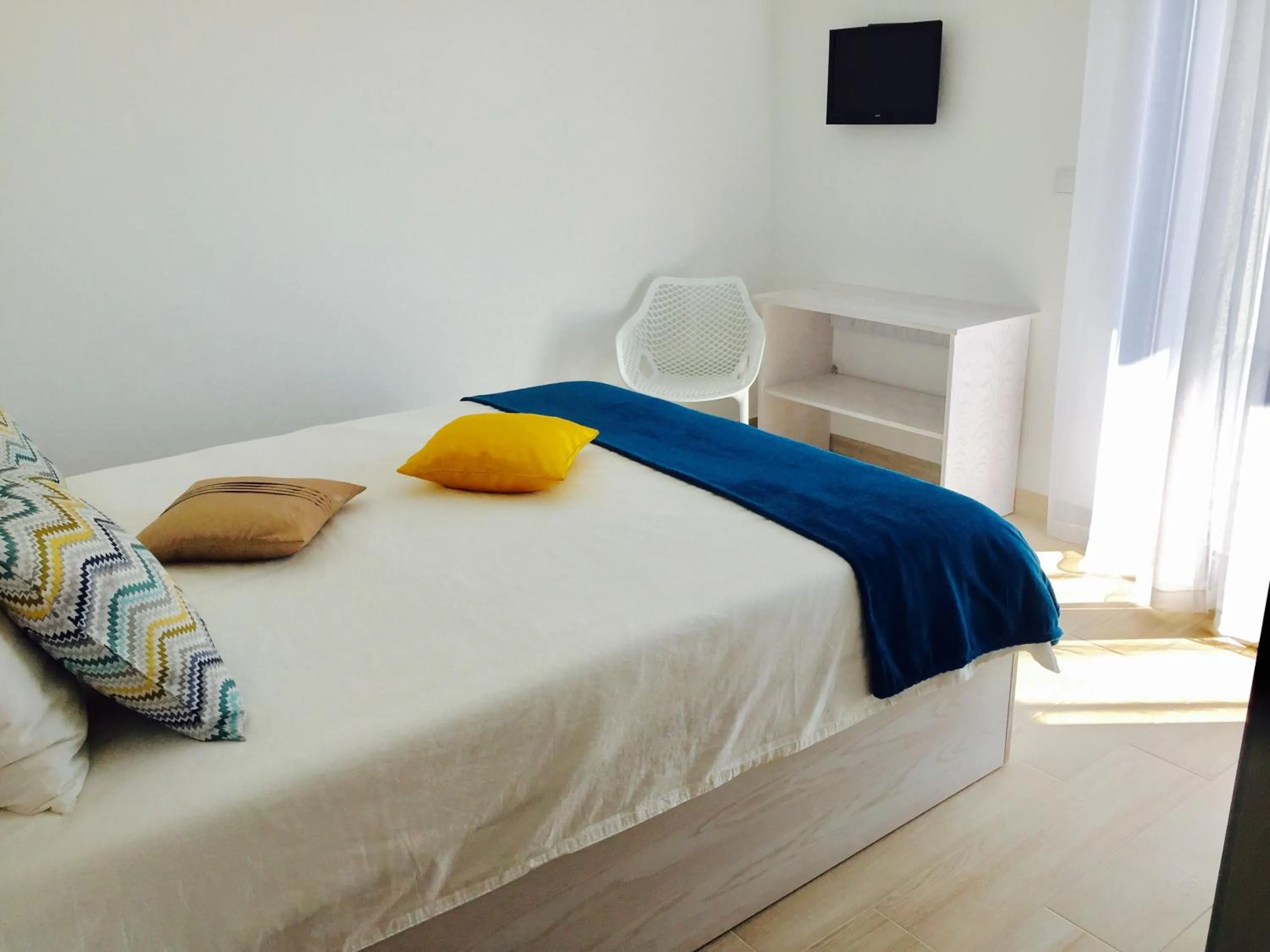 Photo of the whole room in Gabana Baleal Beach