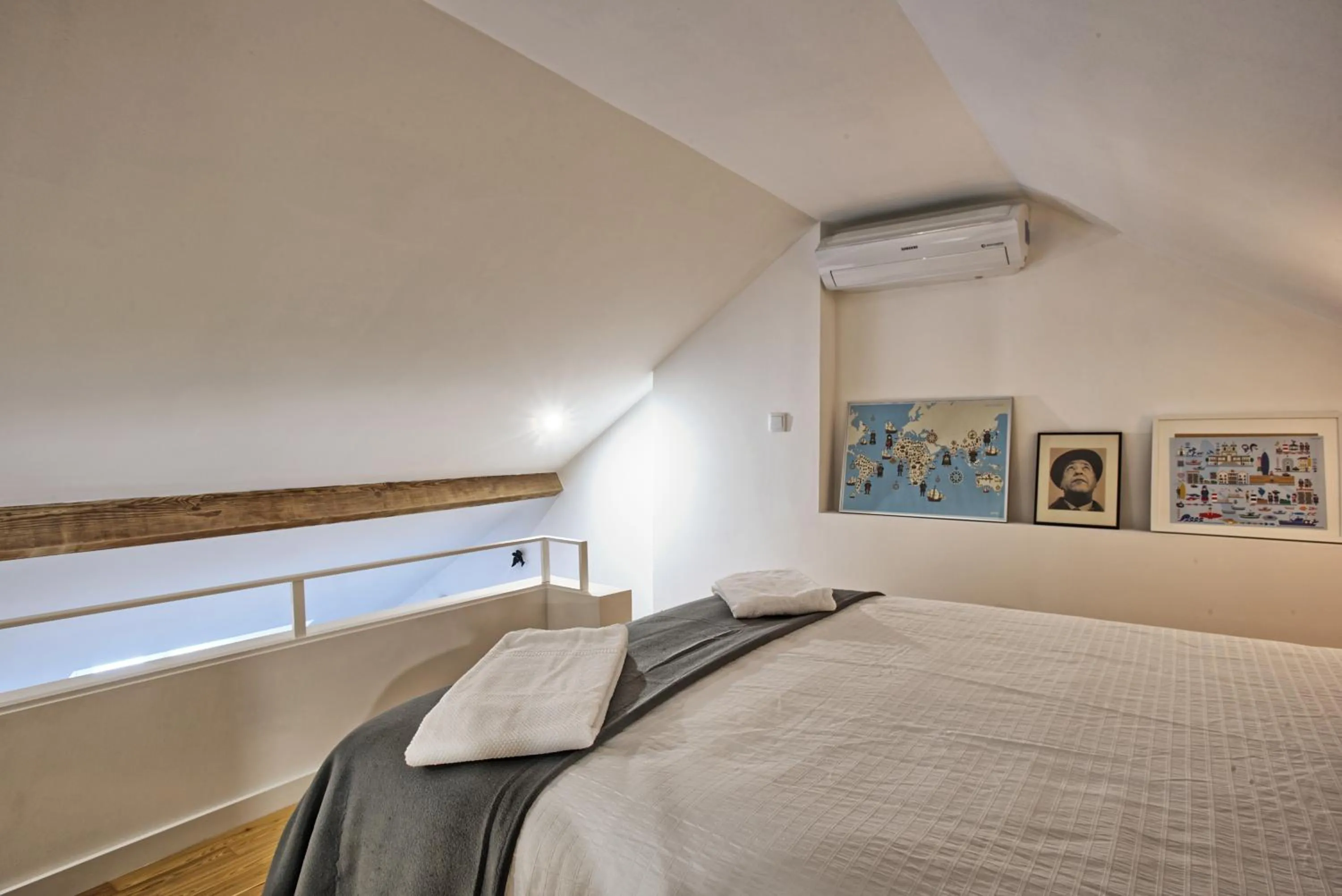 Bedroom, Bed in Downtown Boutique Duplex