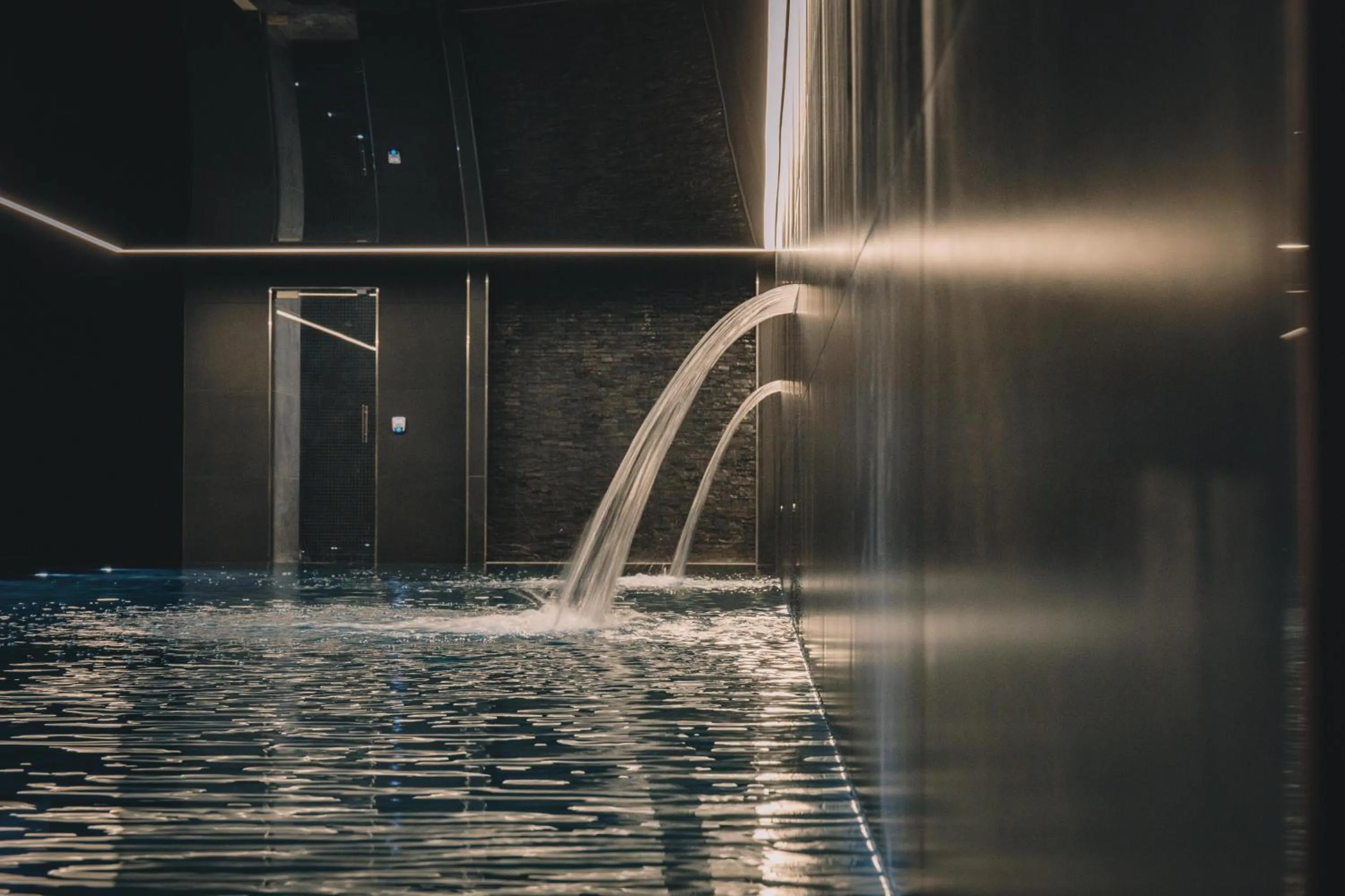 Swimming pool in Hope Street Hotel