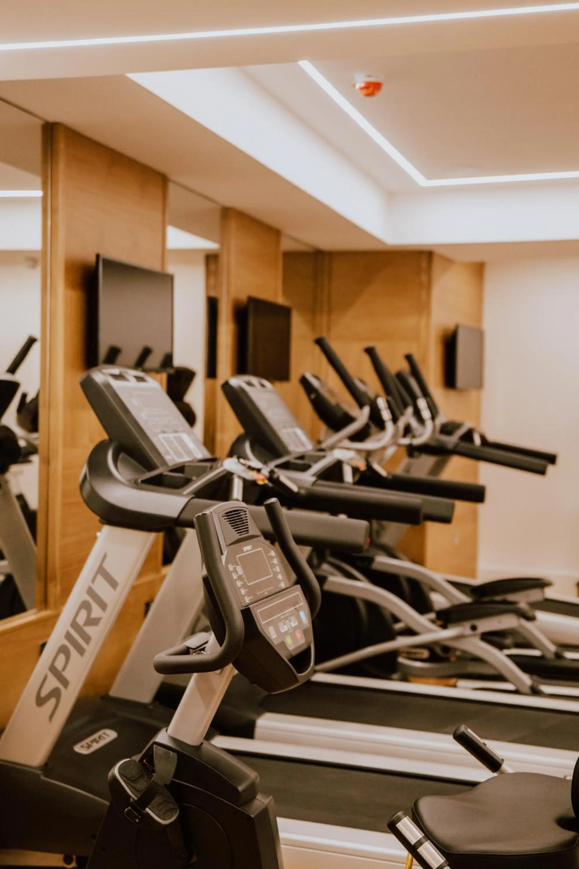 Fitness centre/facilities in Hope Street Hotel