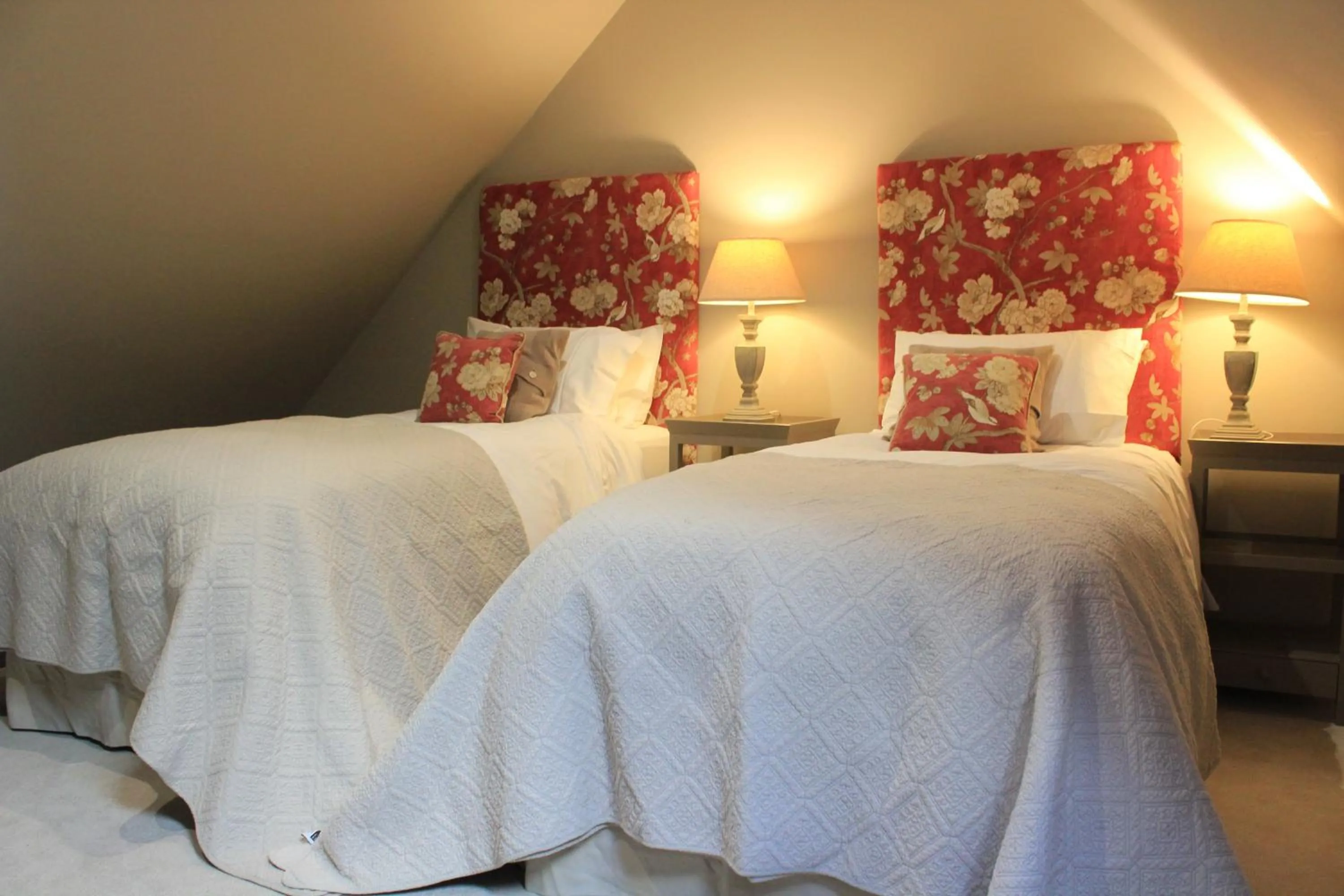 Bed in West Knole House Somerset