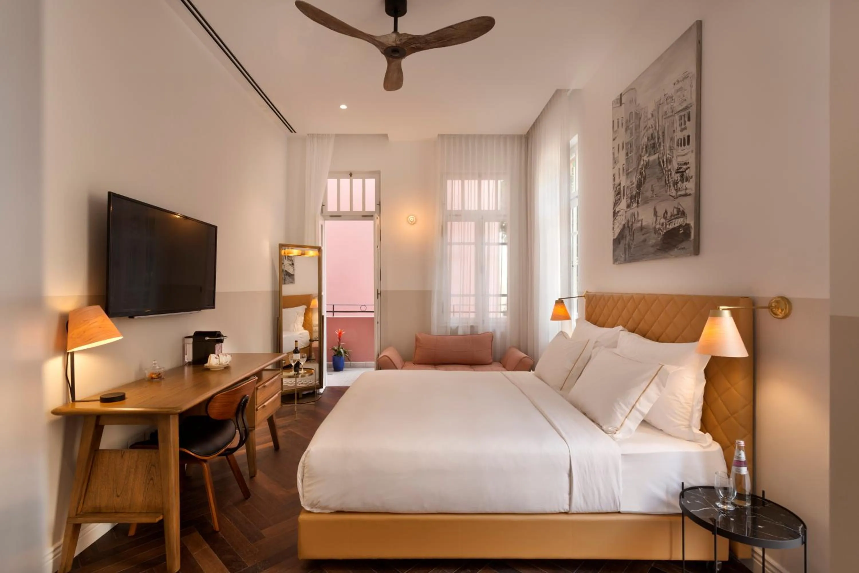 Bedroom in Nordoy Hotel - Fattal Colors