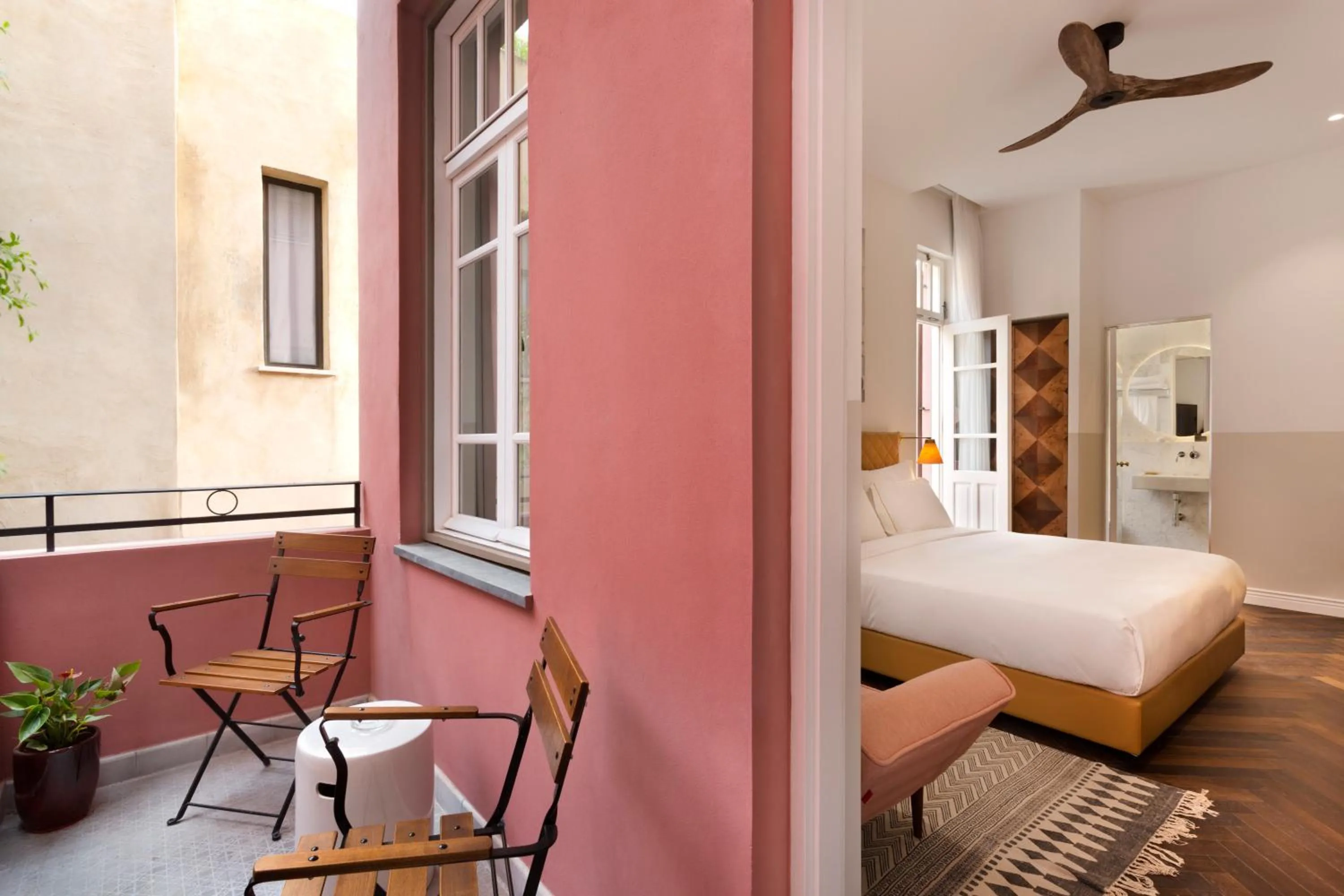 Seating area in Nordoy Hotel - Fattal Colors