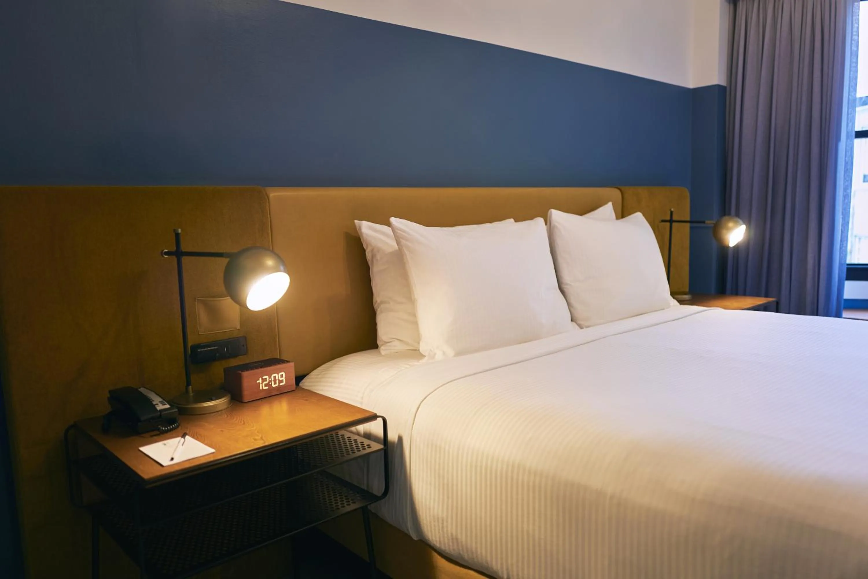 Bed in Hotel Vertigo