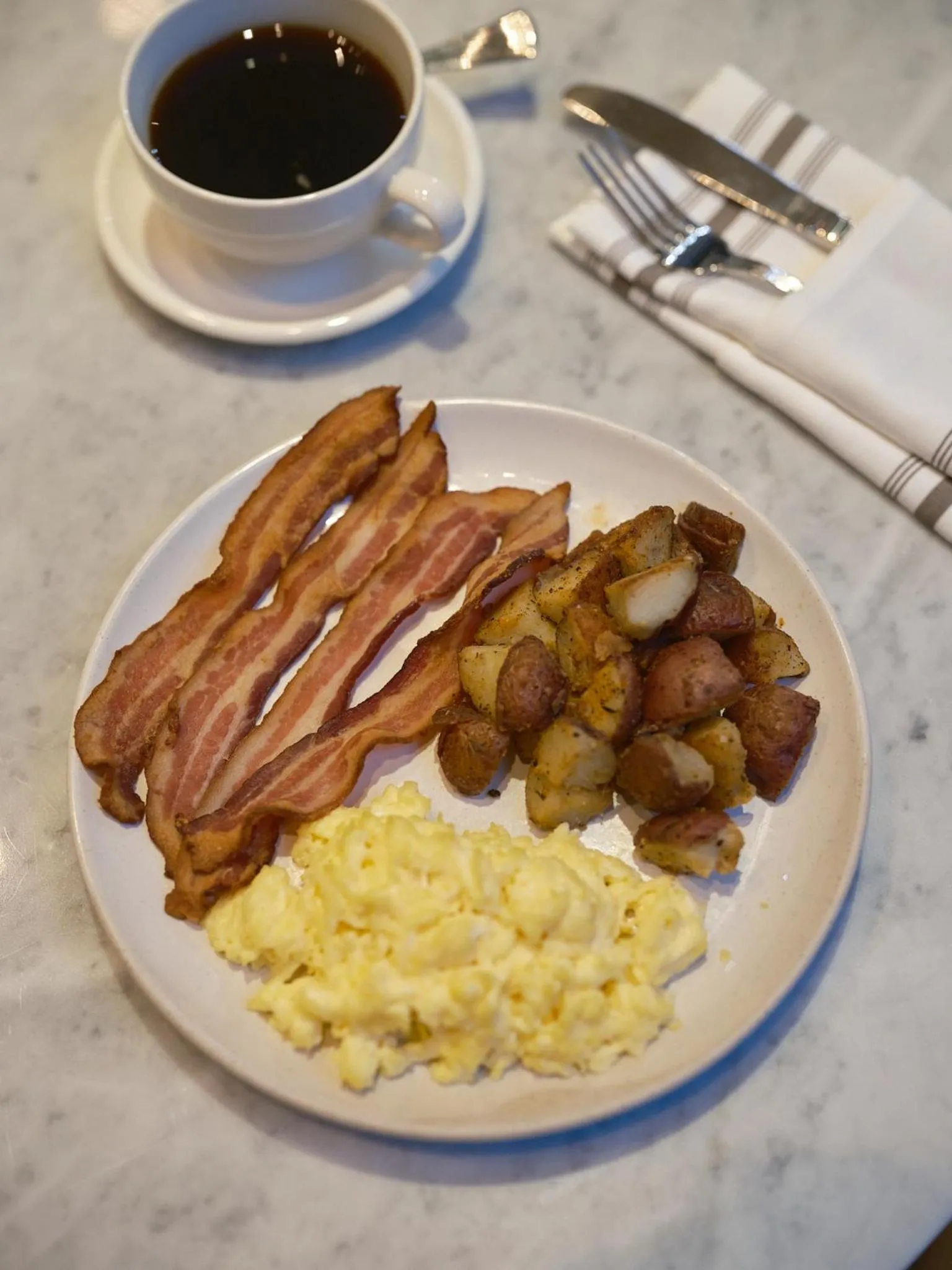 Restaurant/places to eat in Hotel Julian