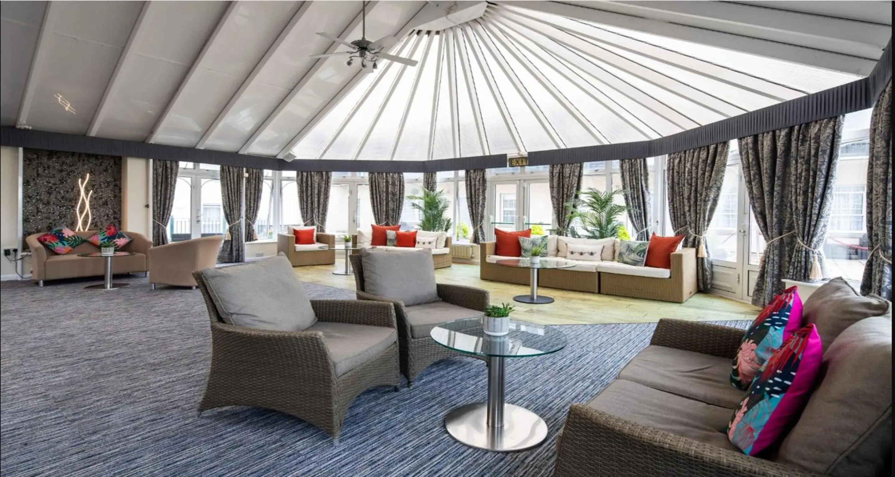 Restaurant/places to eat in Best Western Royal Hotel Restaurant/places to eat in Best Western Royal Hotel