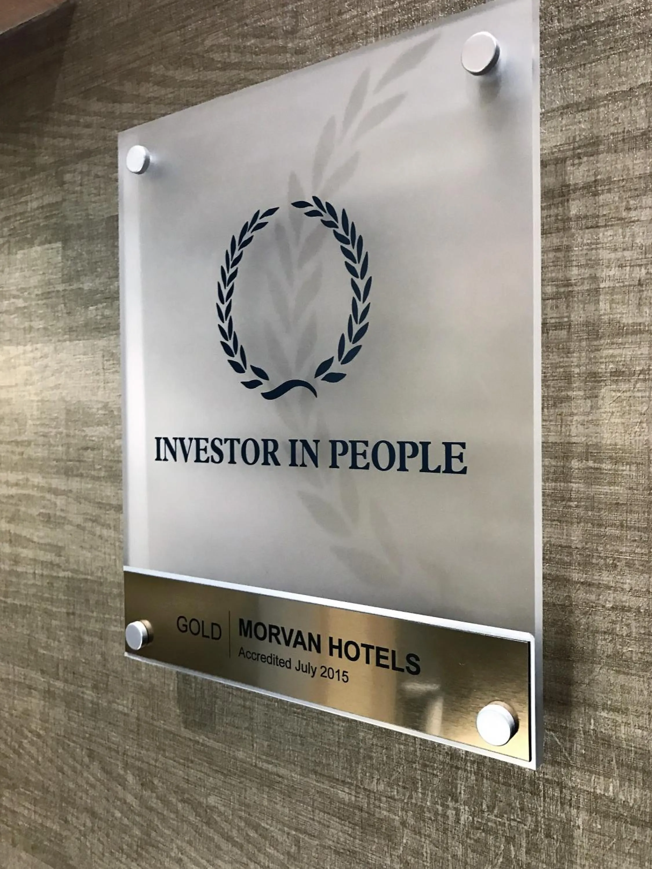 Logo/Certificate/Sign in Best Western Royal Hotel