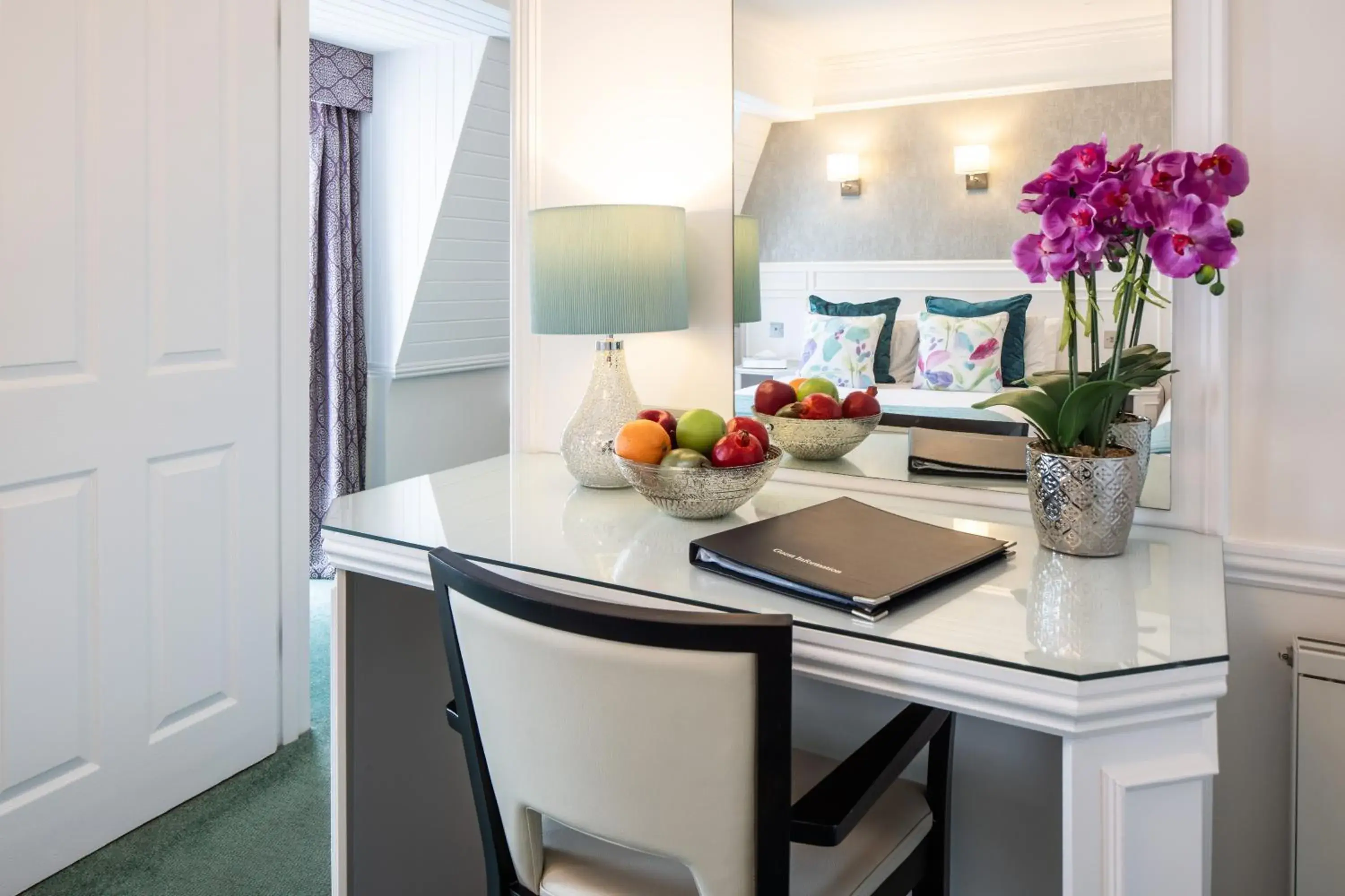 Bedroom in Best Western Royal Hotel Bedroom in Best Western Royal Hotel