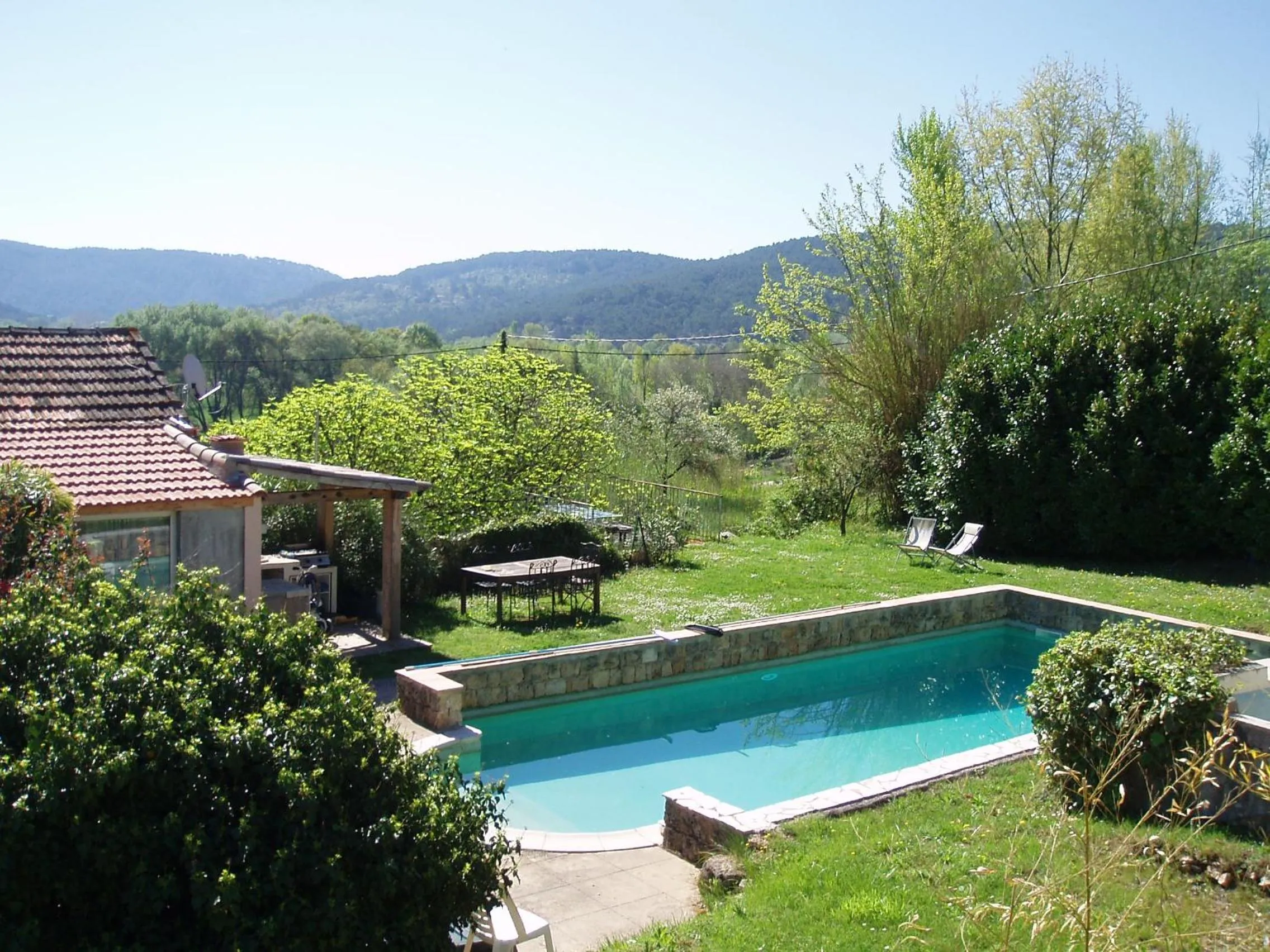 Swimming pool in Les Vingalières