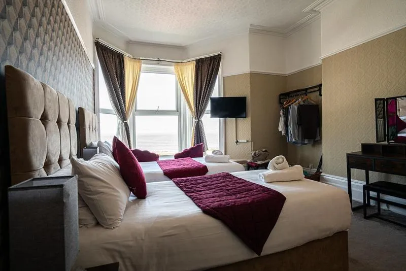 Bed in The Central Hotel