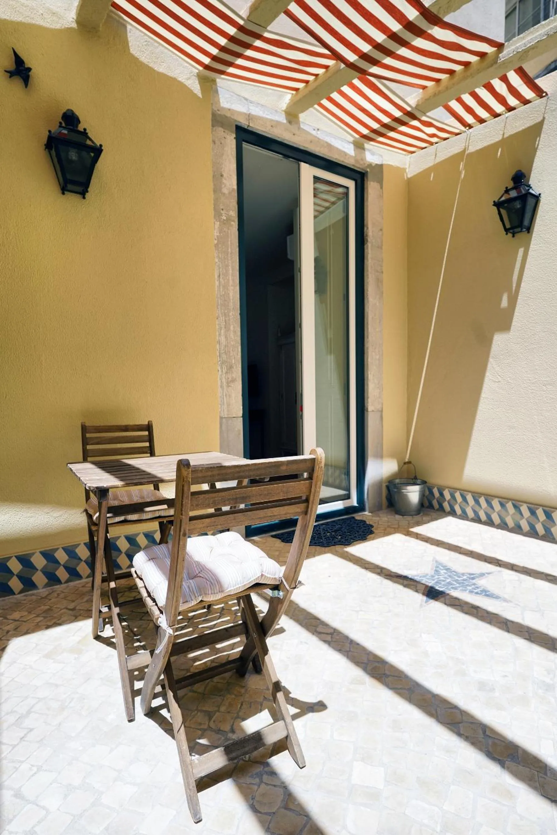 Patio in Casas de São Bento