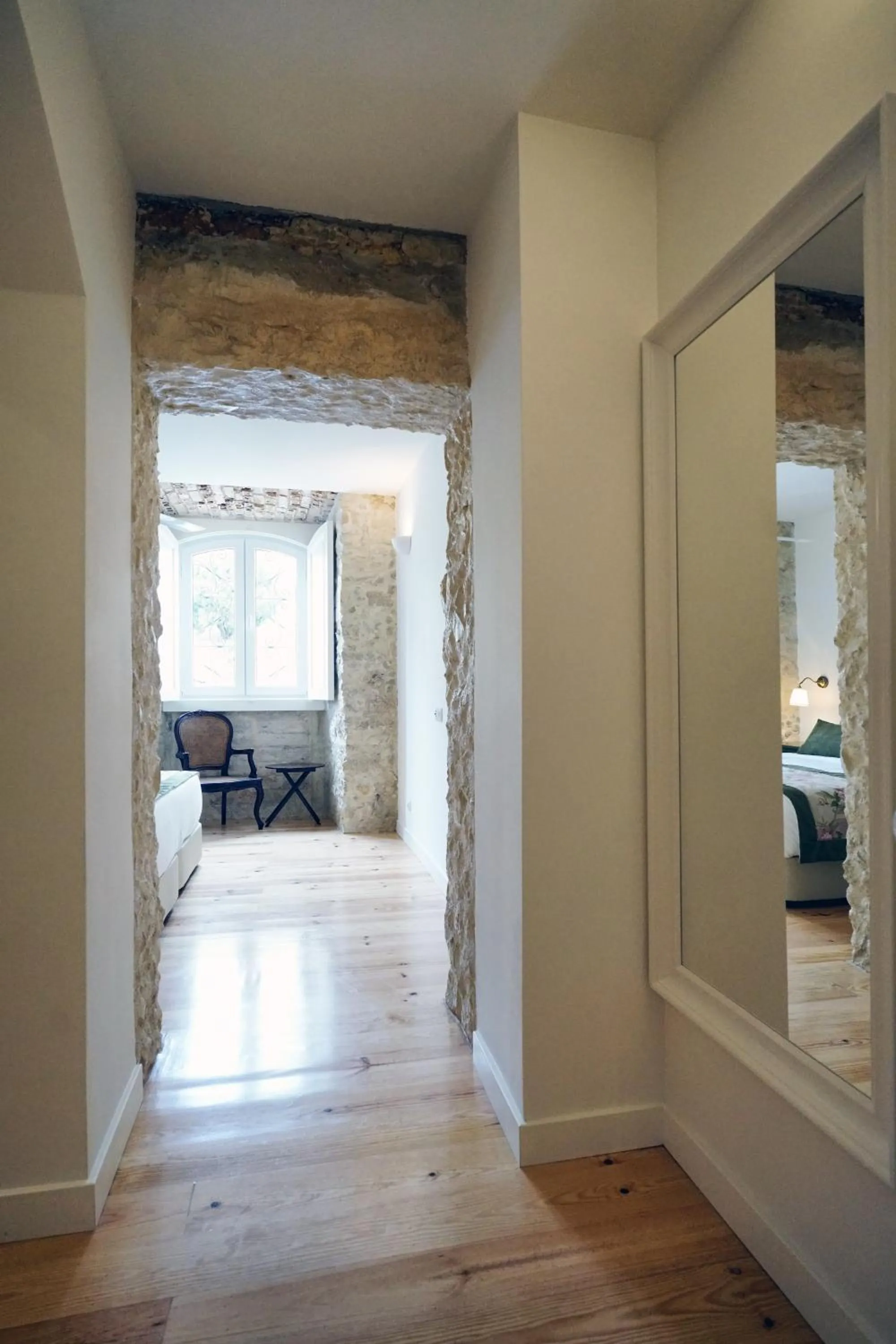 Property building in Casas de São Bento