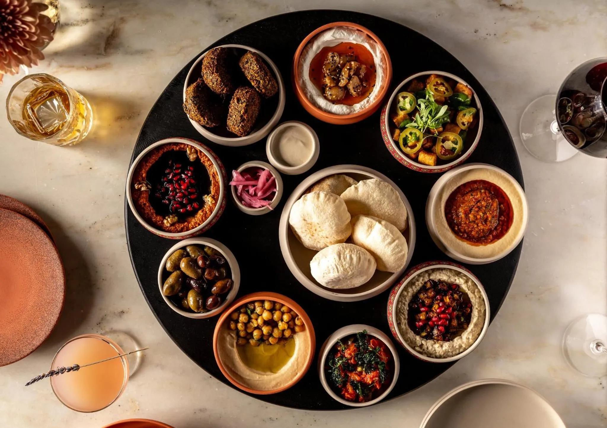 Restaurant/places to eat in Kimpton La Peer Hotel West Hollywood by IHG