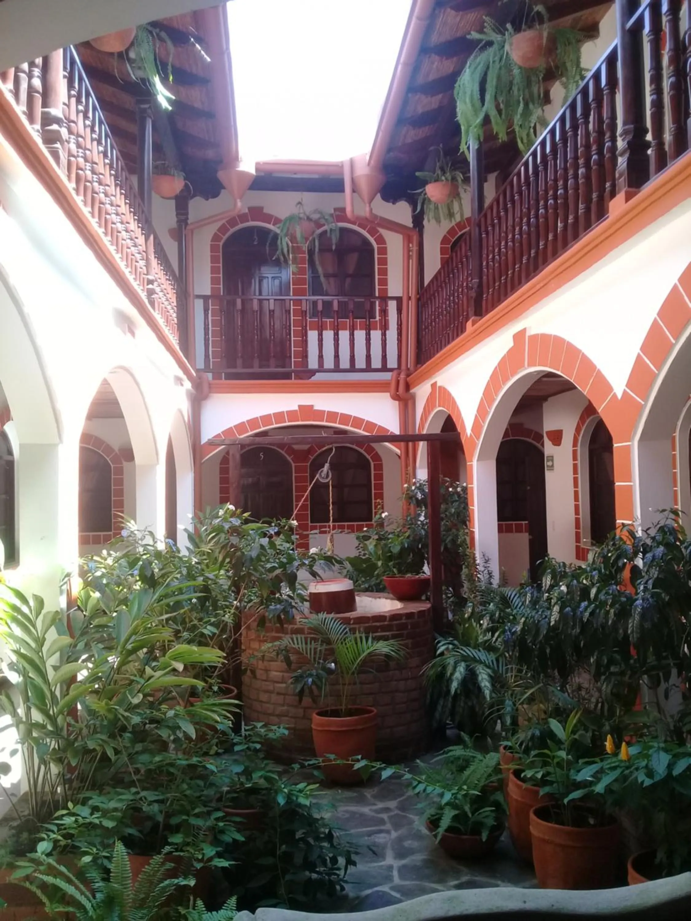 Inner courtyard view in Hotel La Gran Sultana