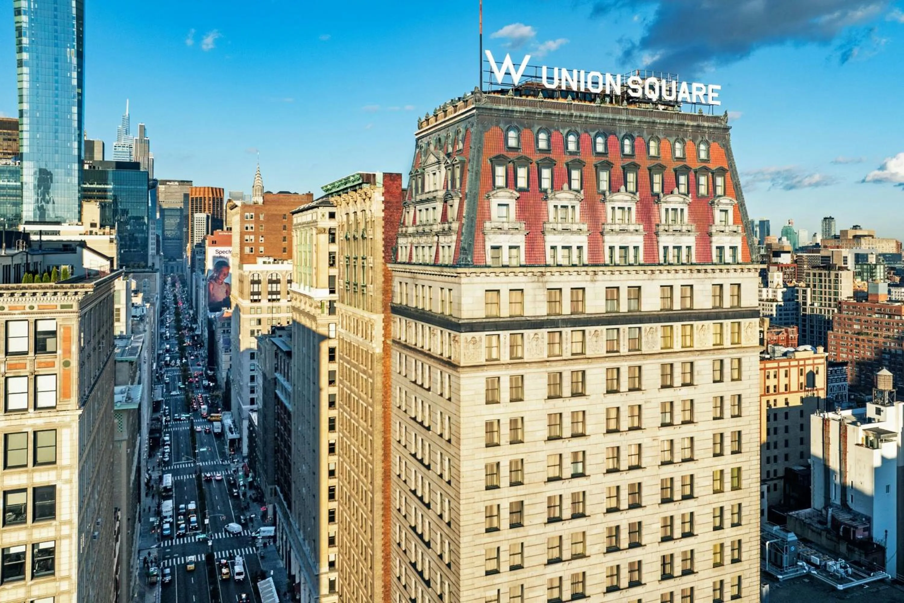 Property building in W New York - Union Square