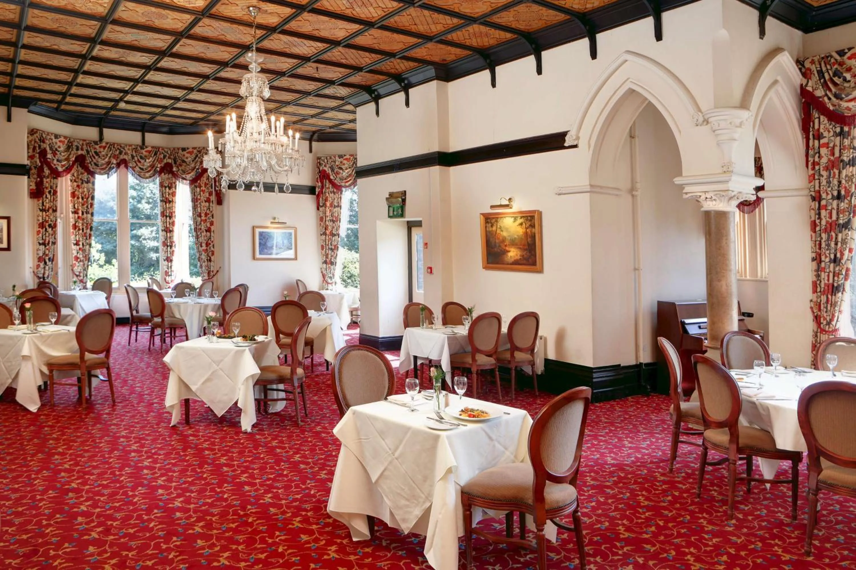 Restaurant/places to eat in Bestwood Lodge Hotel