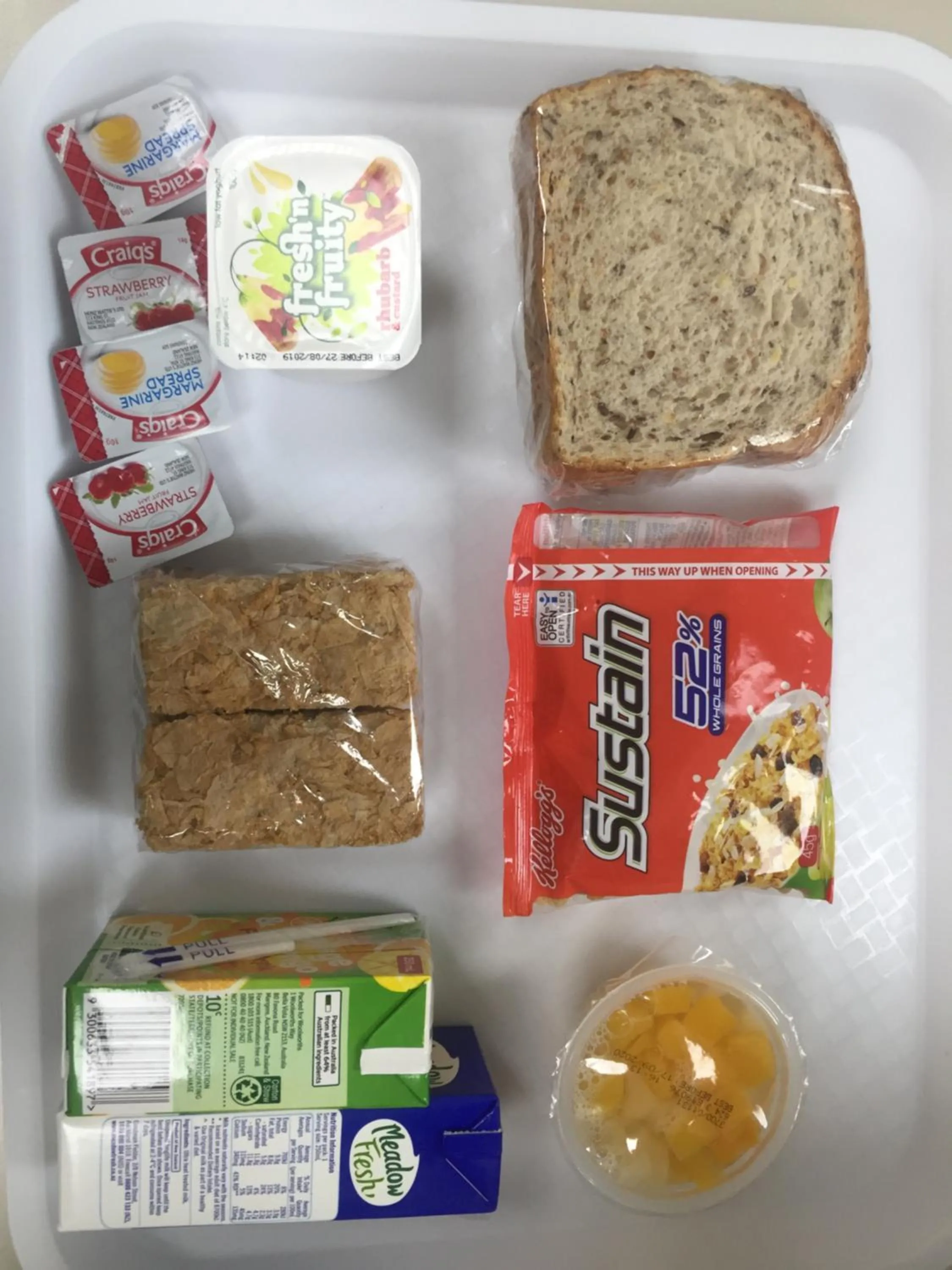 Breakfast in Three Palms Lodge