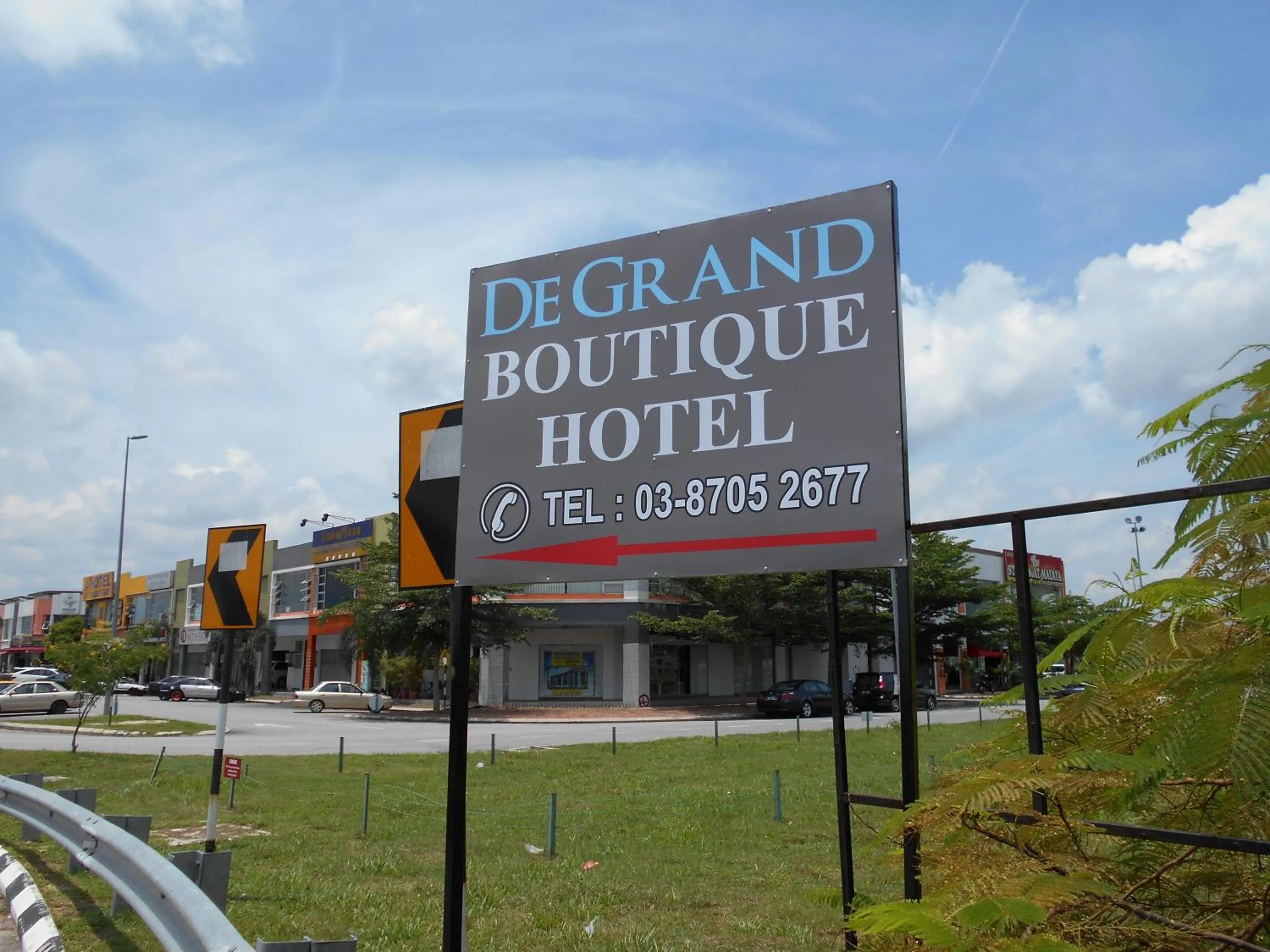 Property logo or sign in PI Grand Hotel