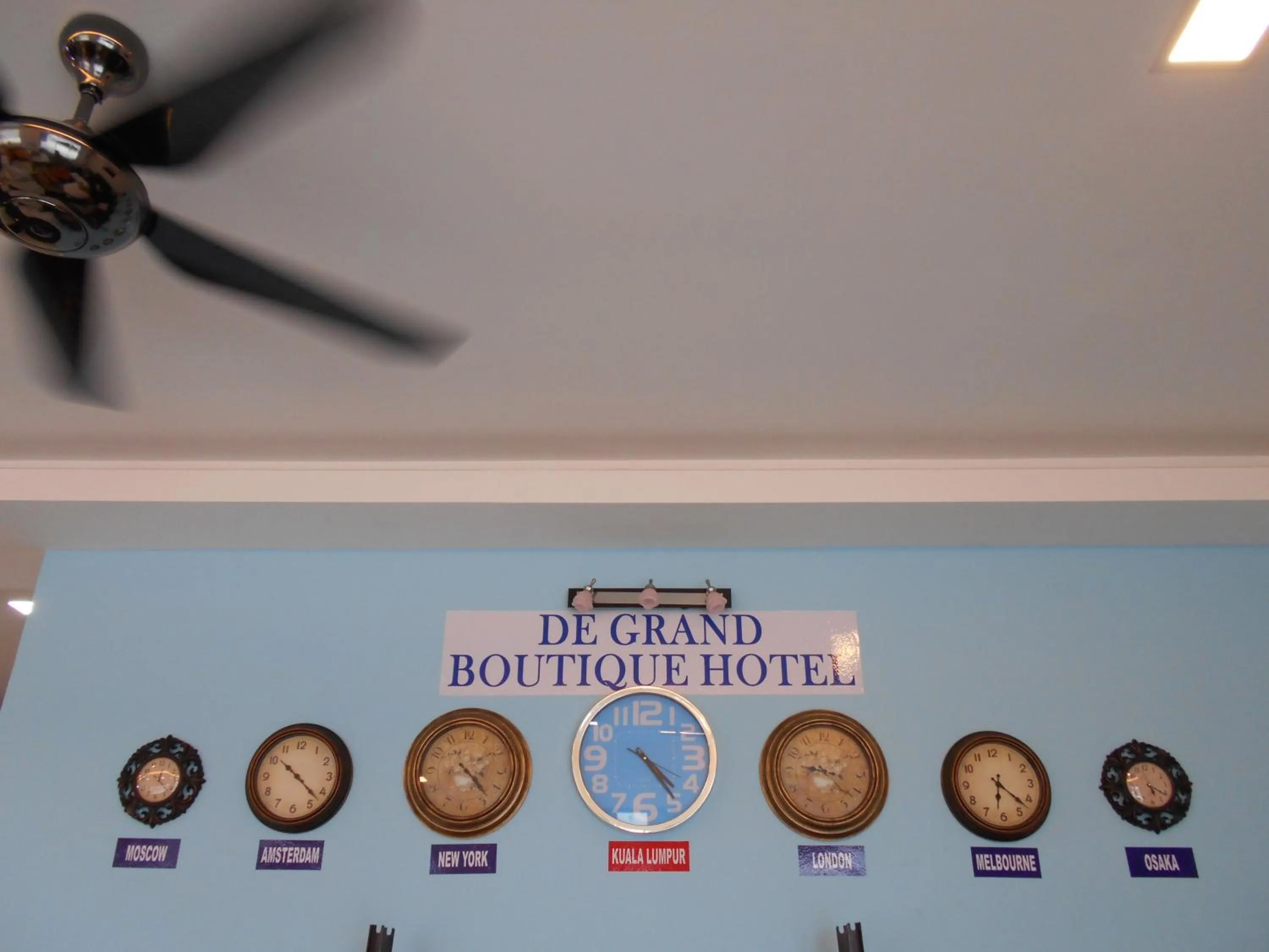 Decorative detail in PI Grand Hotel