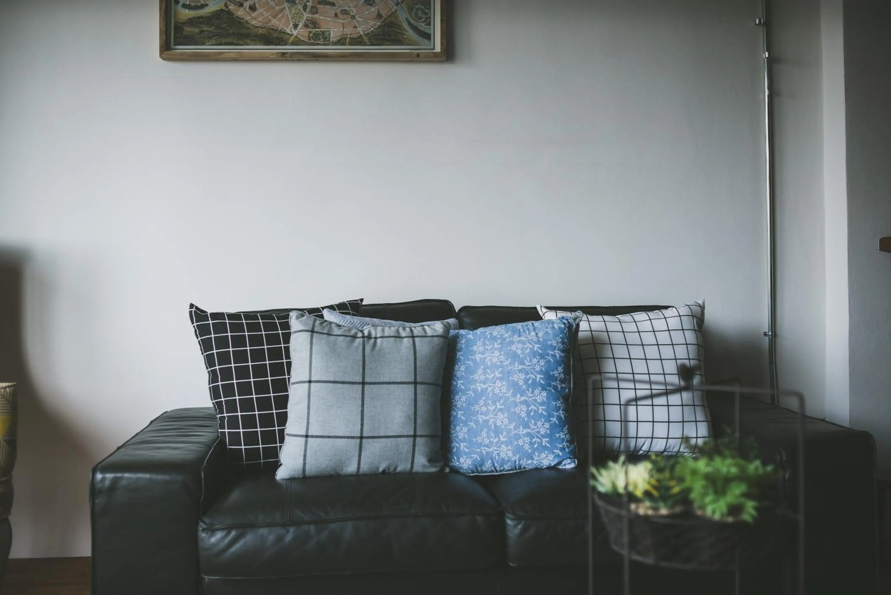 Living room in Chernchan Hostel