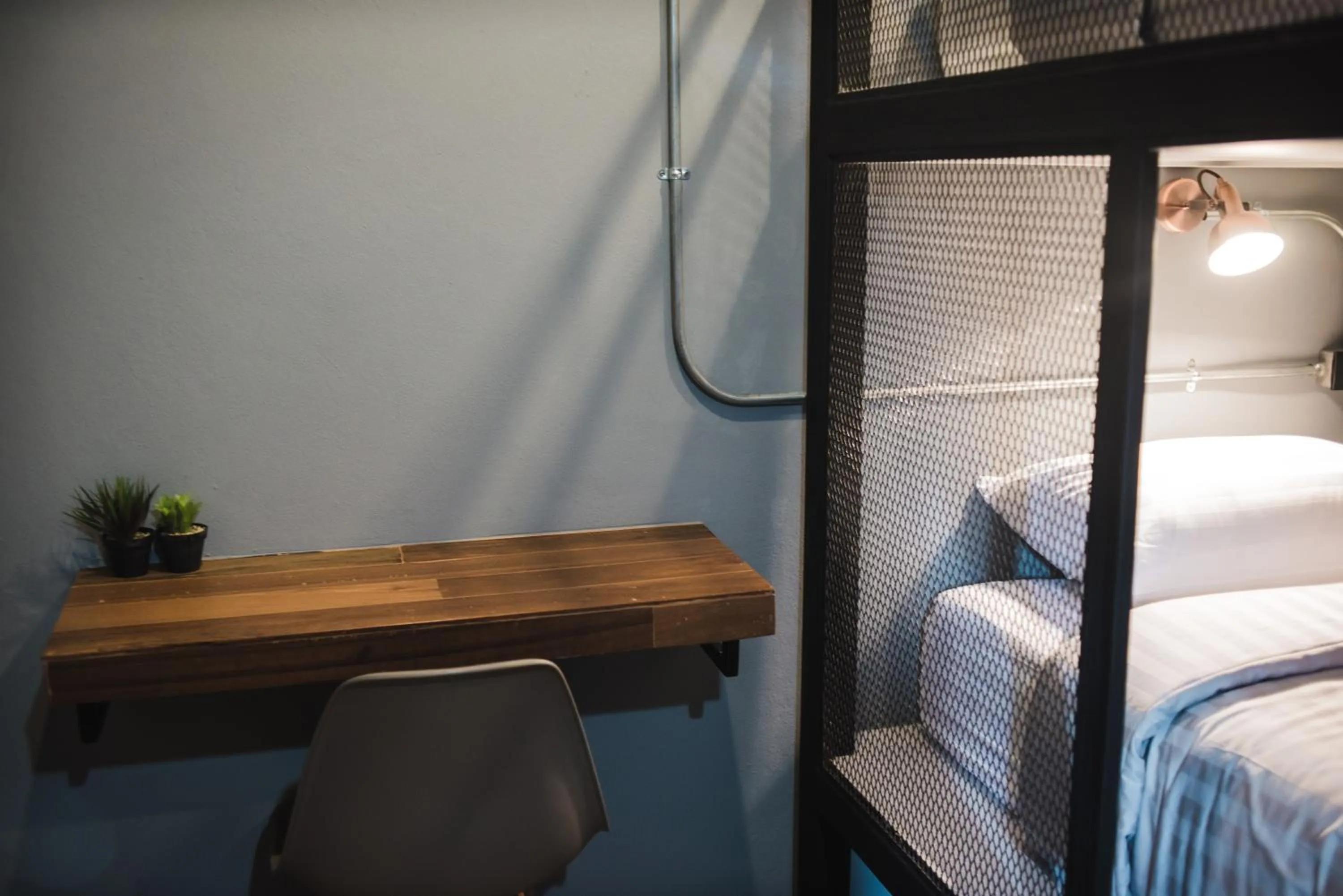 Decorative detail, Bed in Chernchan Hostel