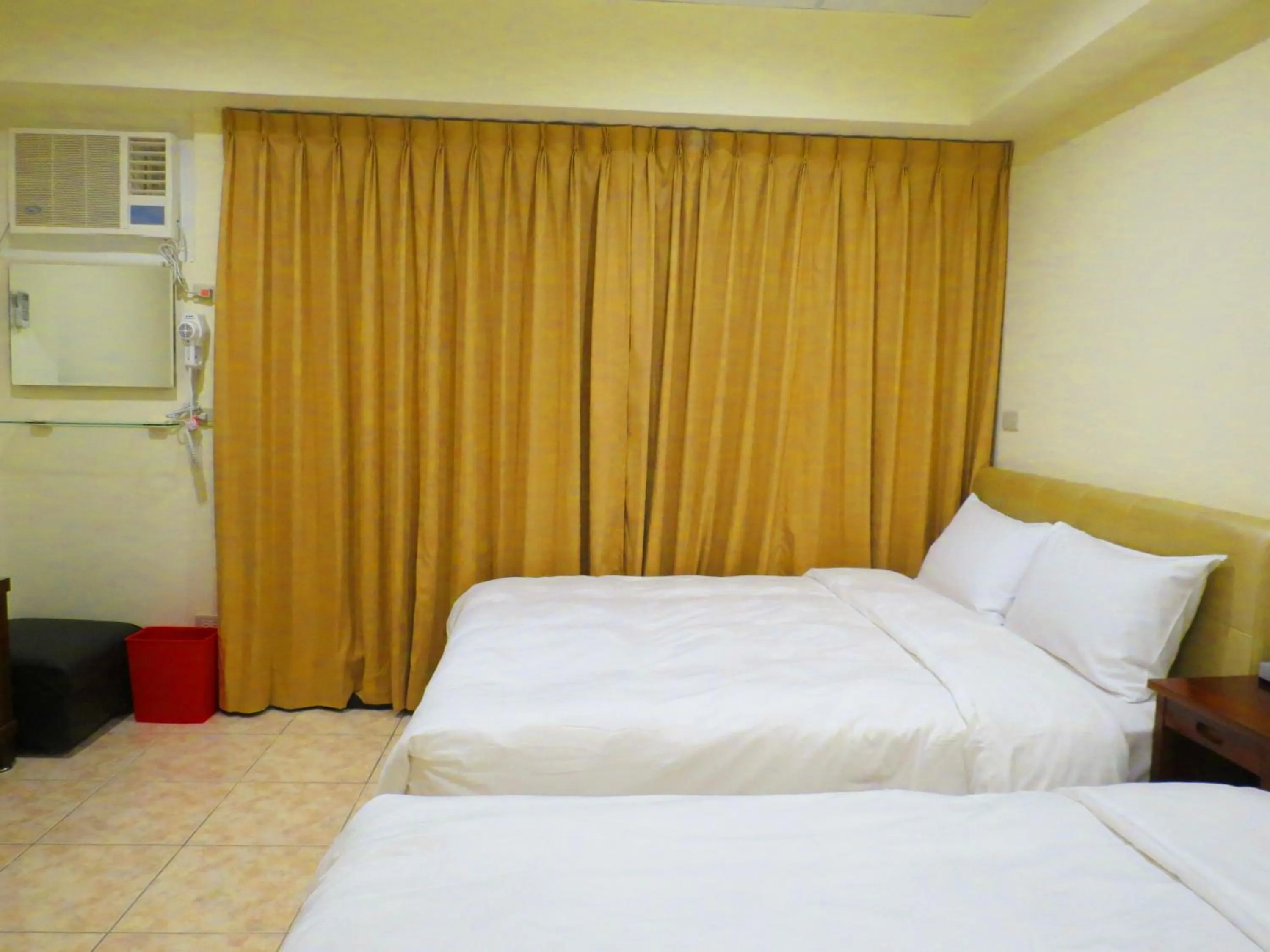 Bedroom, Bed in eZ Stay Juifen(Ruifang Station)