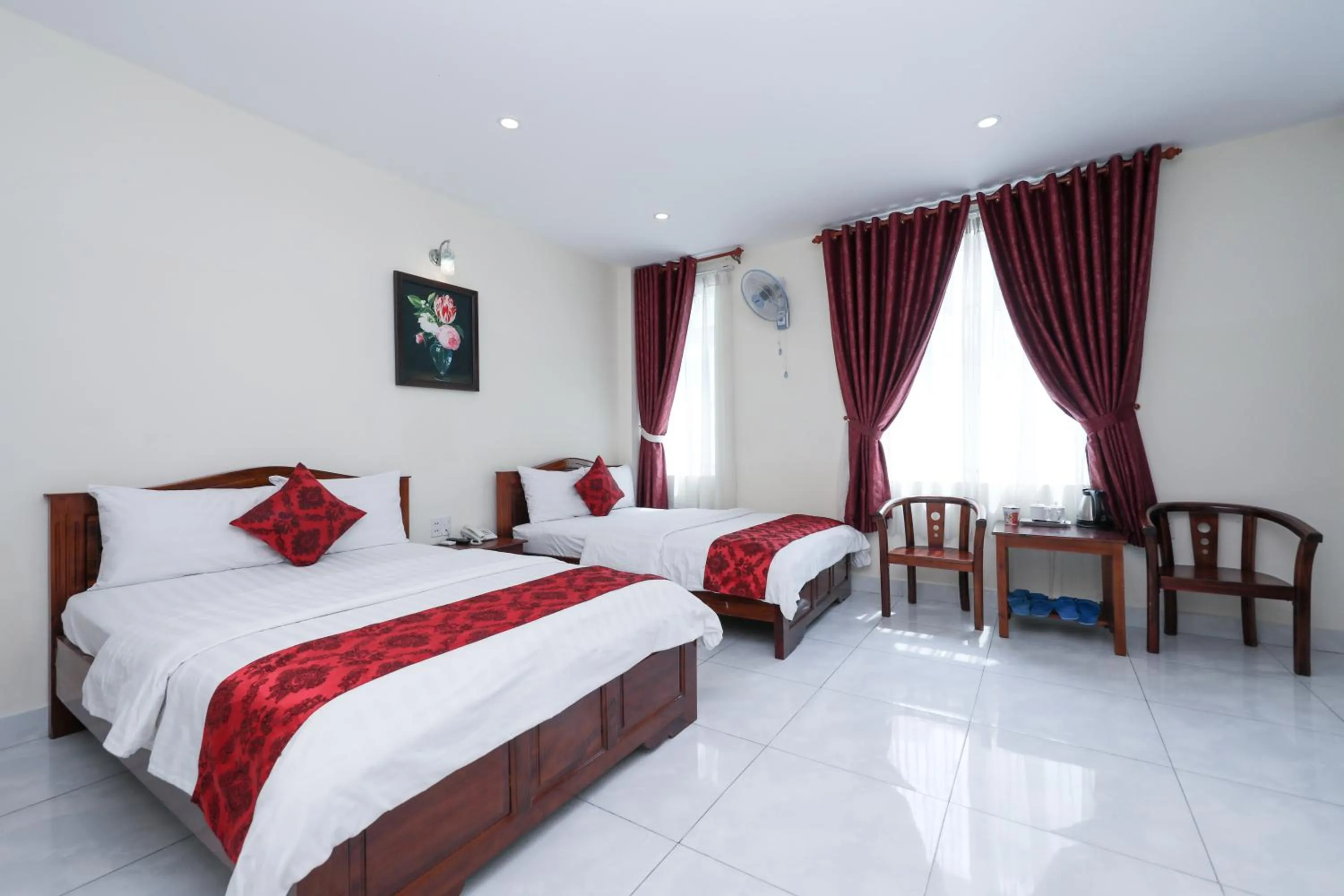 Bed in Minh Hoang Hotel