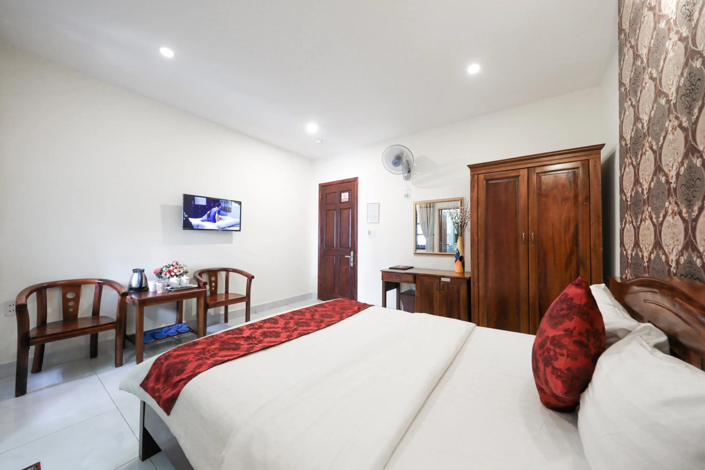 Bed in Minh Hoang Hotel