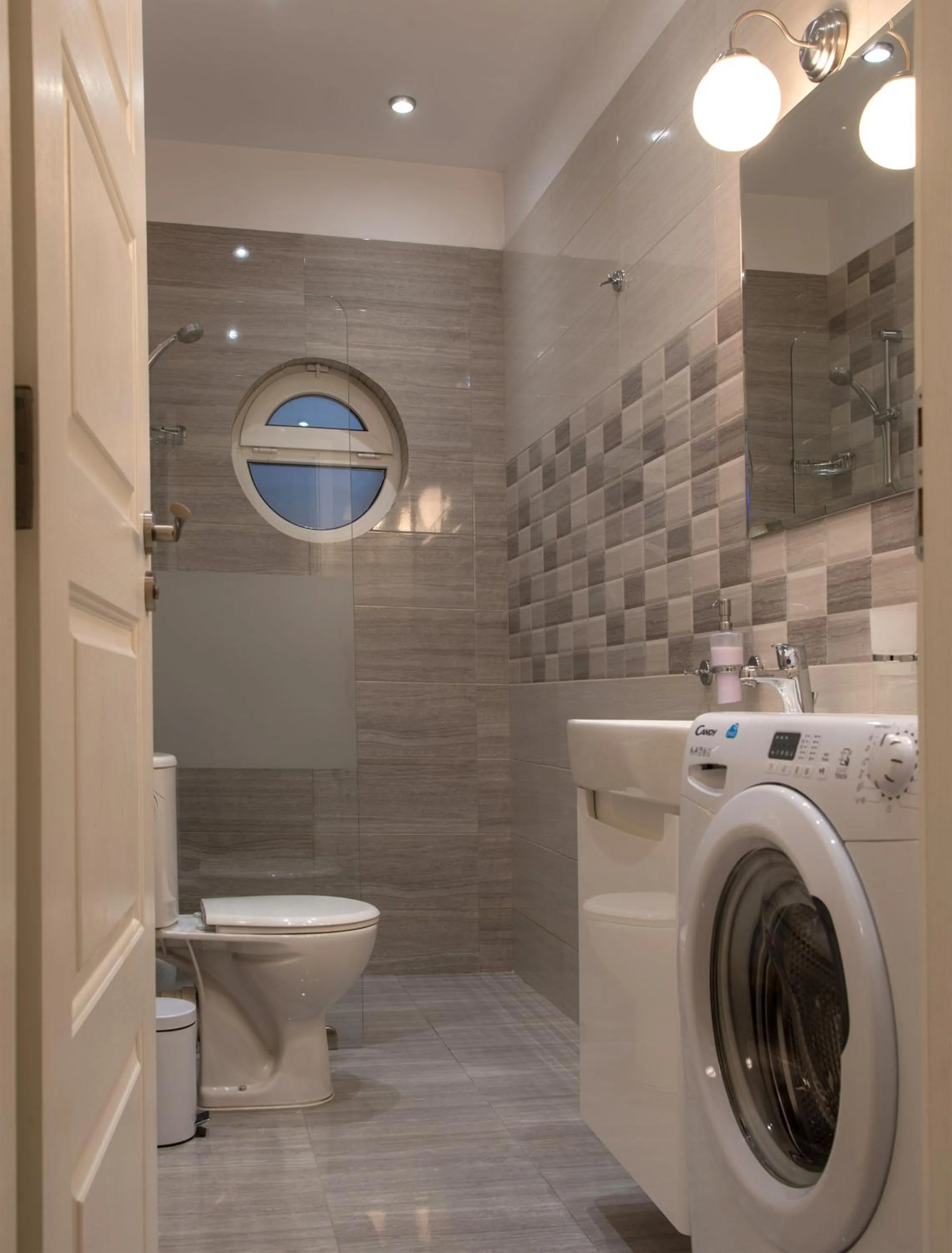 Toilet in The North Tower Apartment