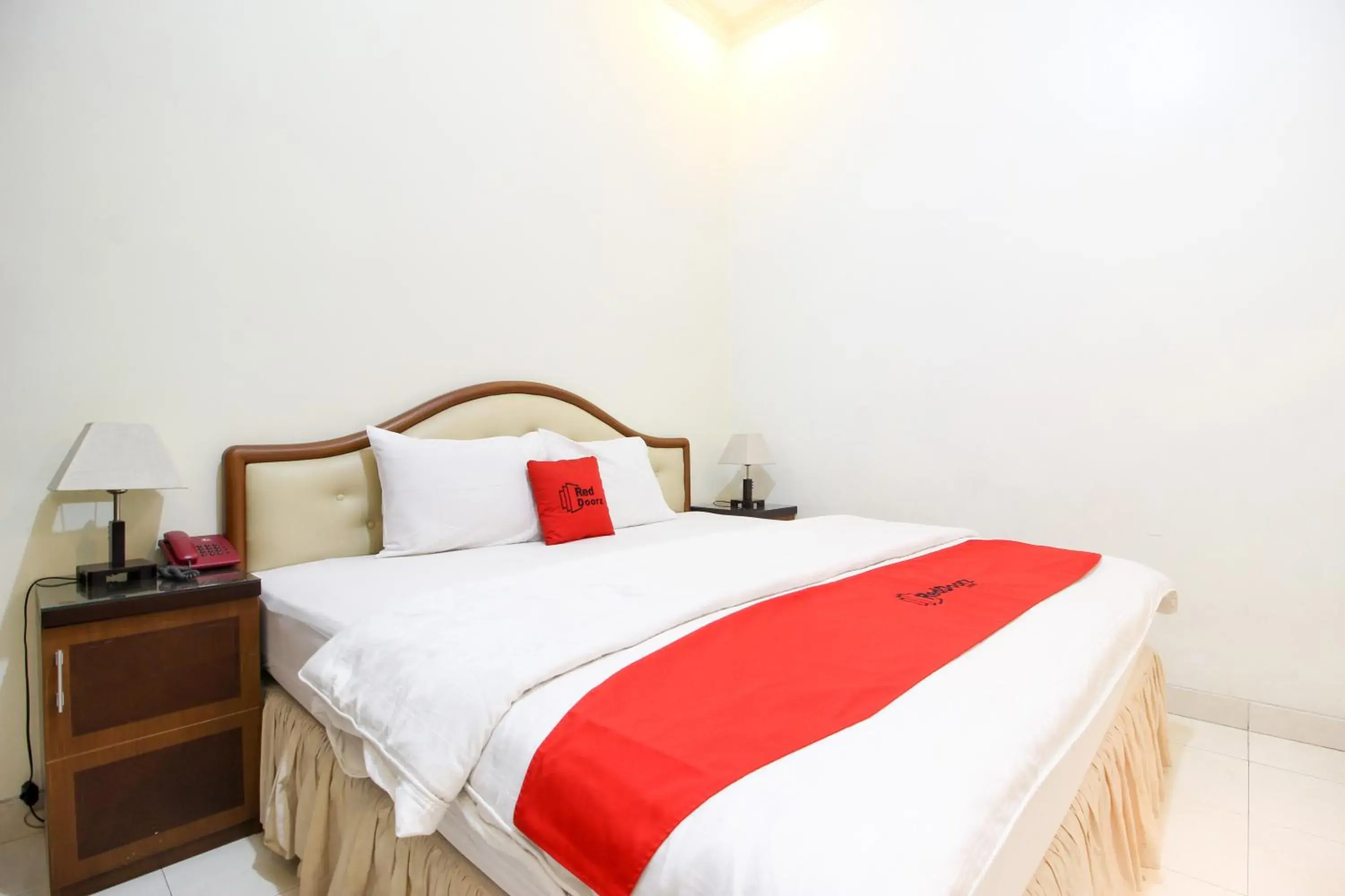 Bedroom, Bed in RedDoorz plus @ Tegal Panggung Bedroom, Bed in RedDoorz plus @ Tegal Panggung