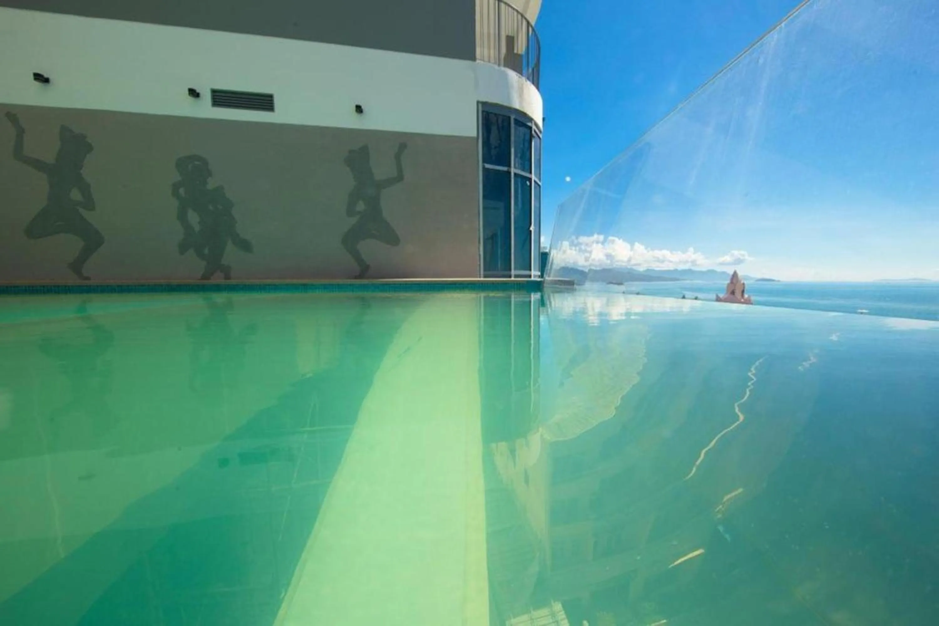 Swimming Pool in Gold Coast Nha Trang by HOLI