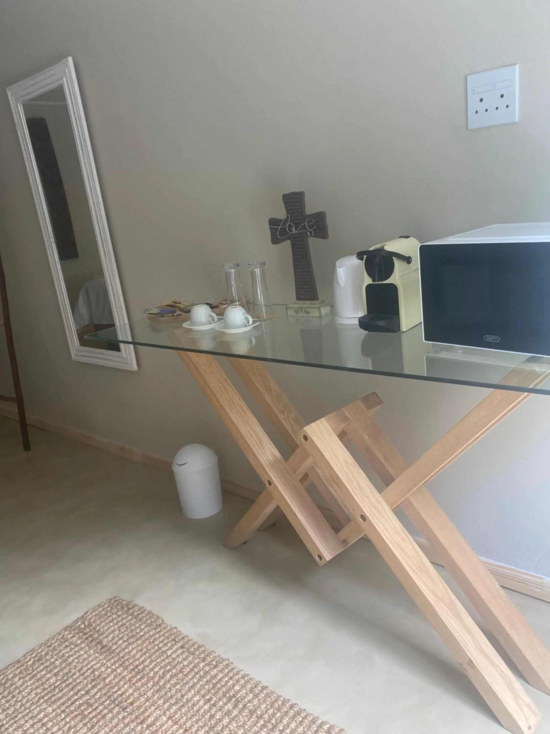 Coffee/tea facilities in Luxury Upmarket Guesthouse 20 on 4th