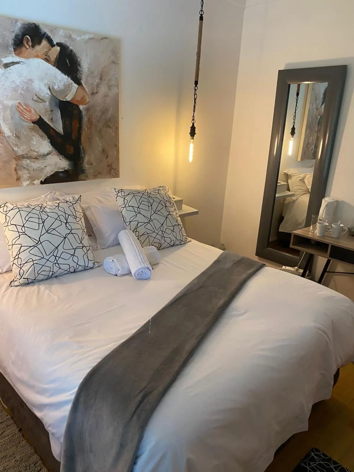 Bedroom, Bed in Luxury Upmarket Guesthouse 20 on 4th