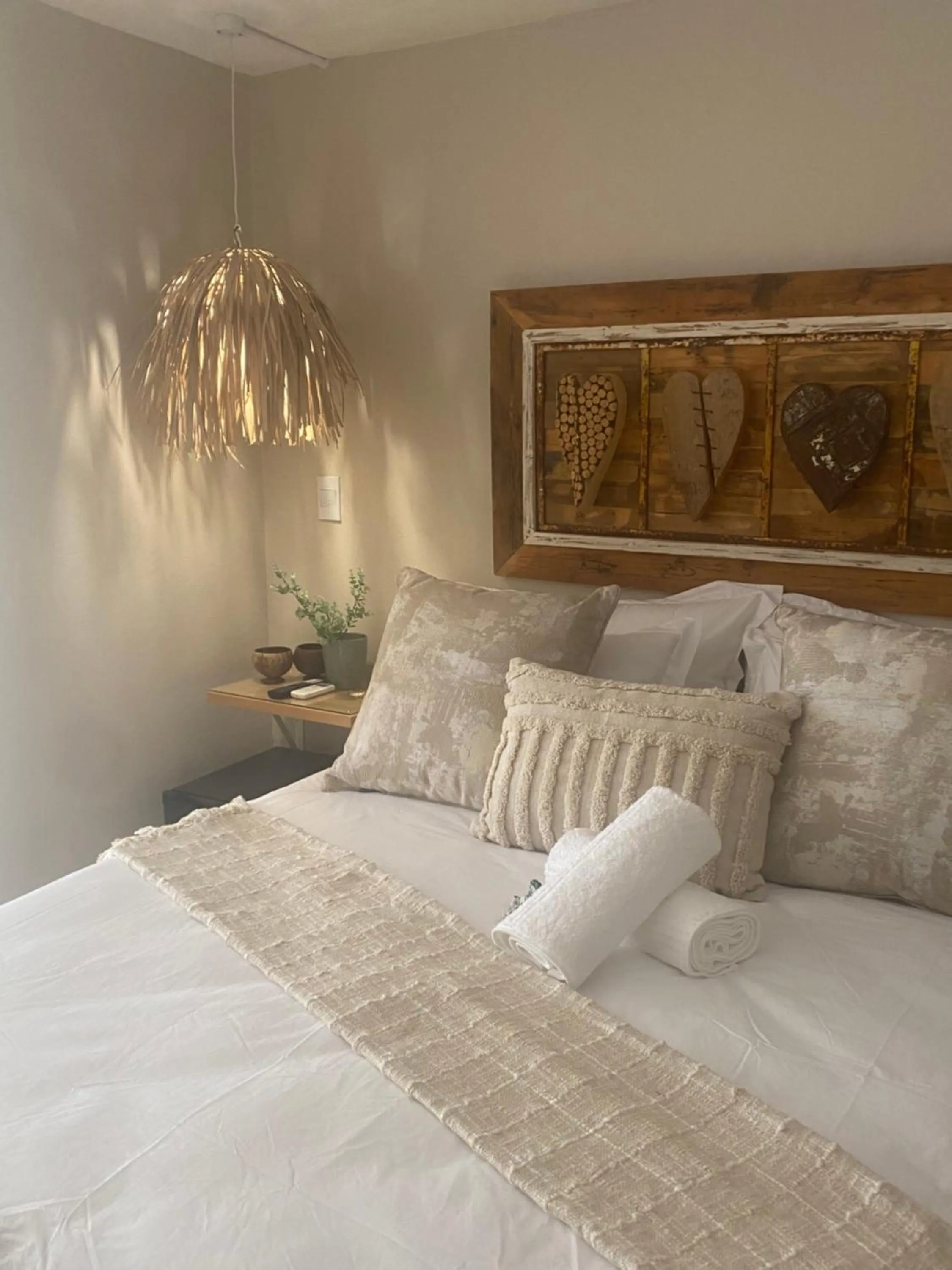 Bedroom, Bed in Luxury Upmarket Guesthouse 20 on 4th