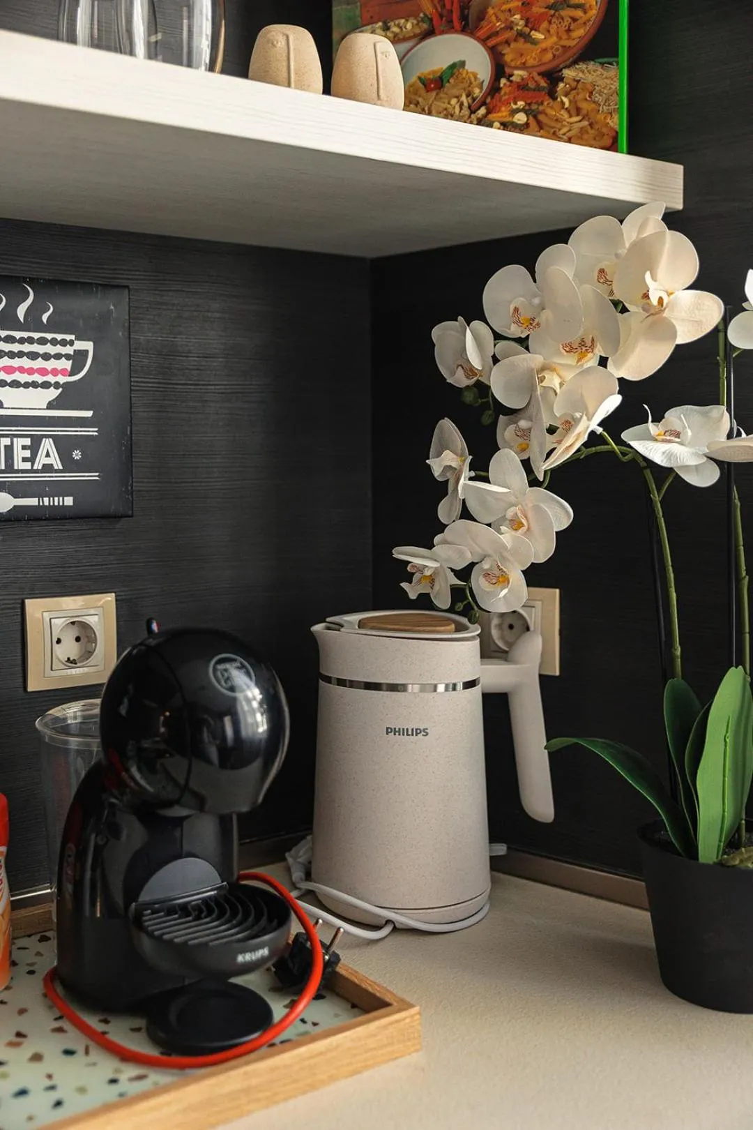 Coffee/tea facilities in City Center Apartments with Parking