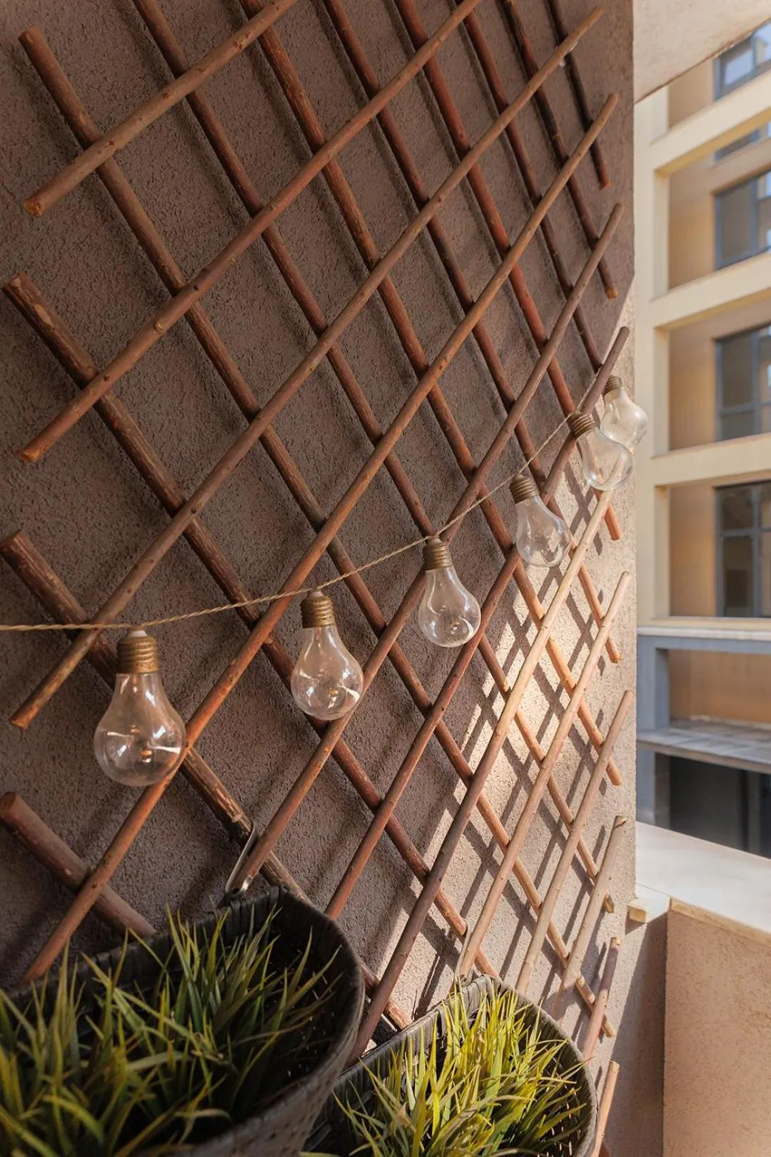 Decorative detail in City Center Apartments with Parking
