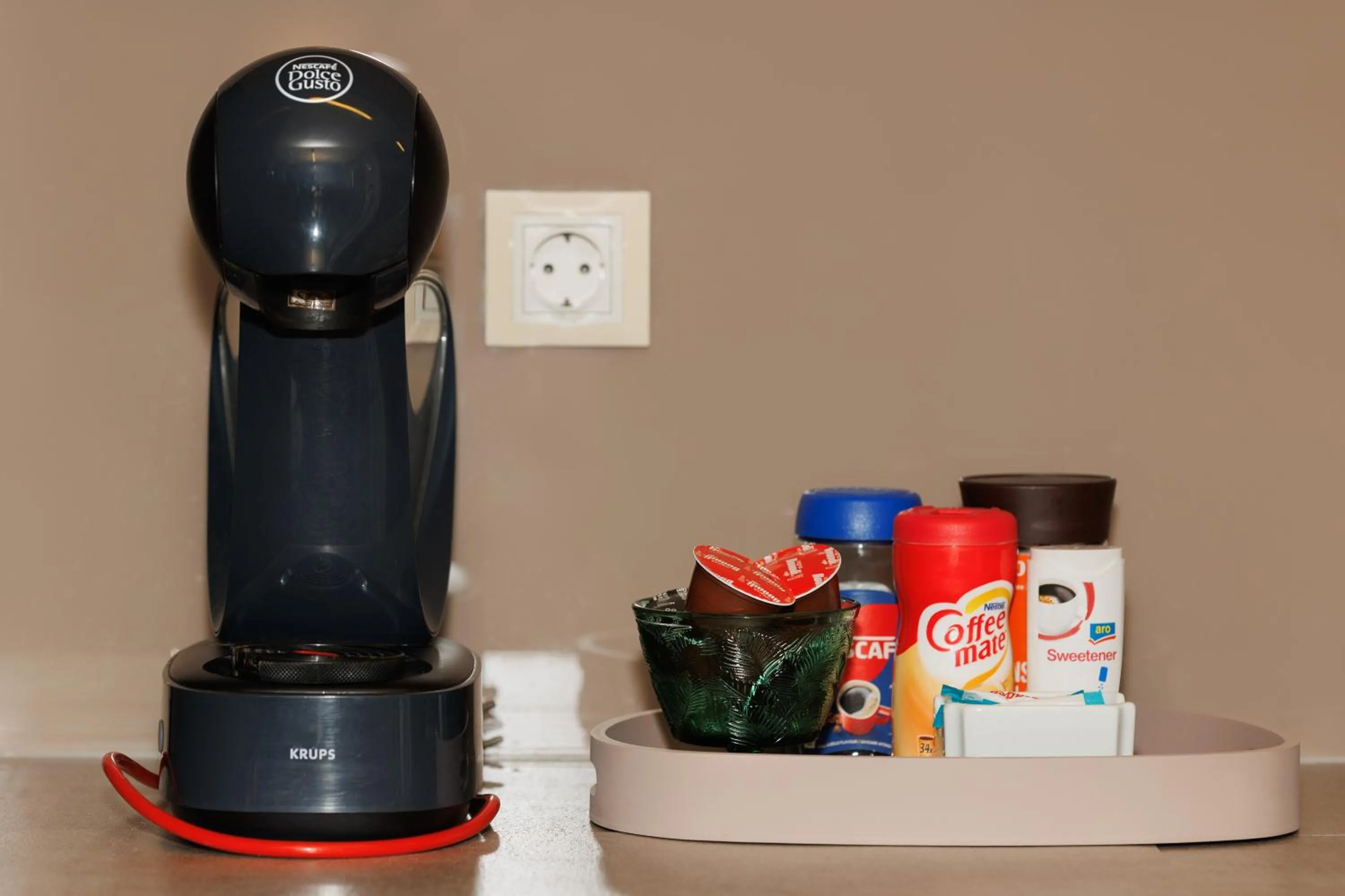 Coffee/tea facilities in City Center Apartments with Parking