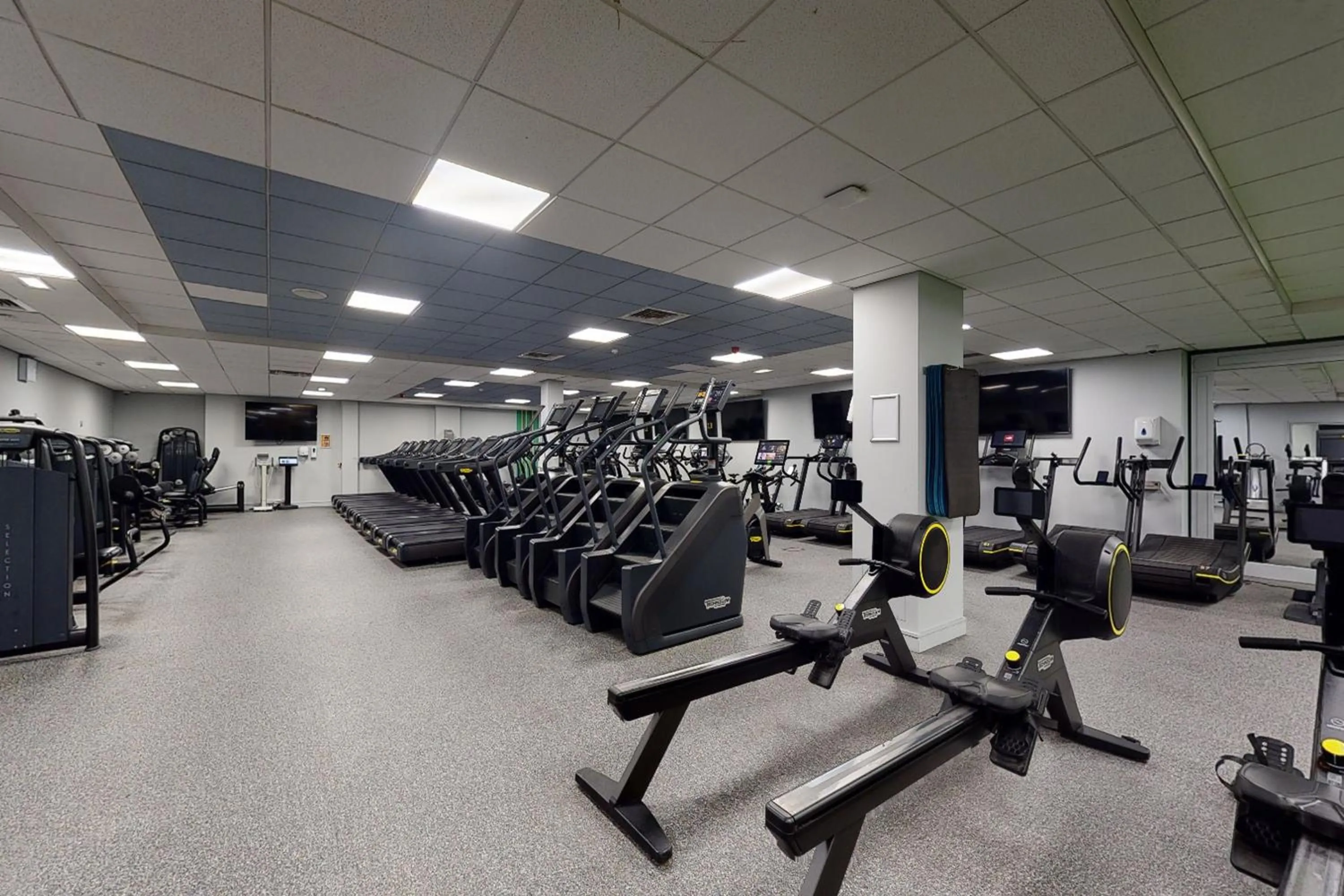 Fitness centre/facilities in Village Hotel Maidstone