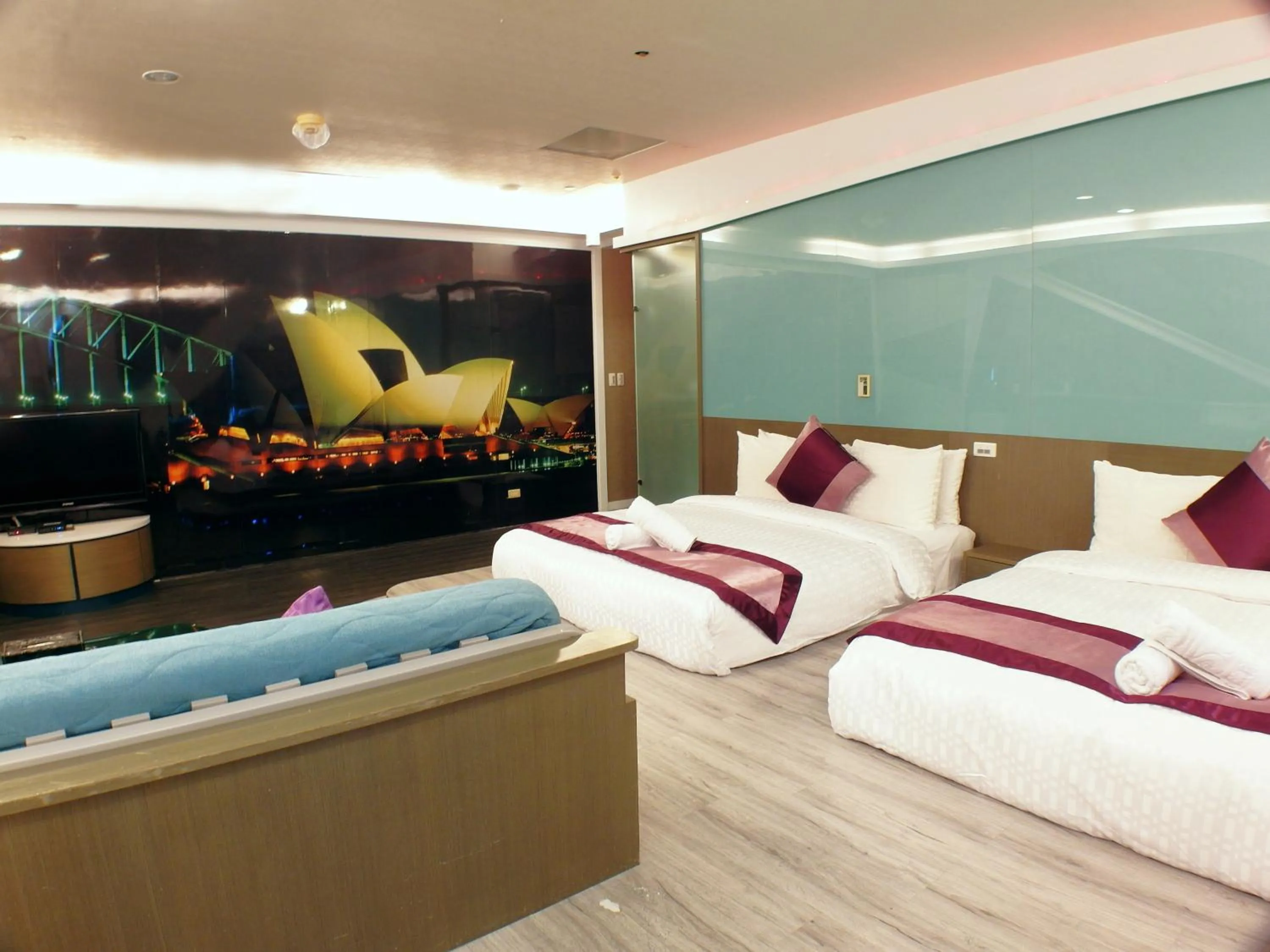 Bed in Neo Sky Hotel