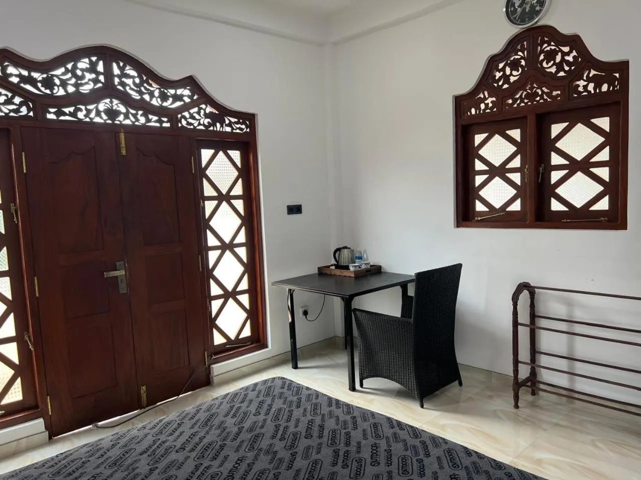 Bed in White Elephant Villa & Restaurant