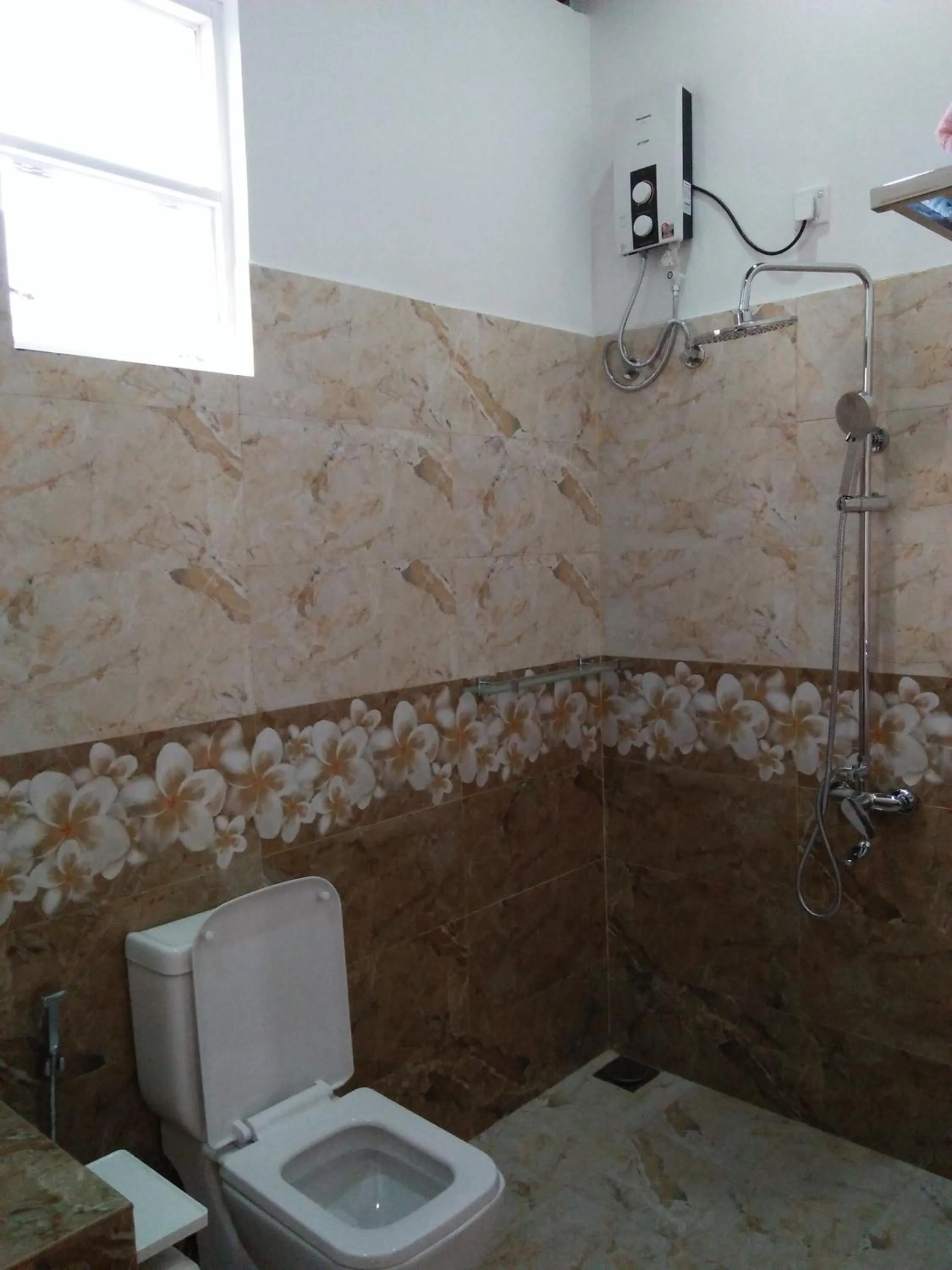 Bathroom in White Elephant Villa & Restaurant