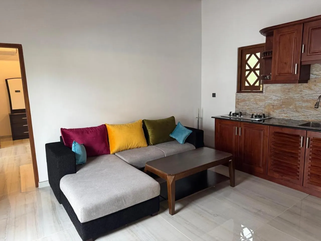 Kitchen or kitchenette in White Elephant Villa & Restaurant