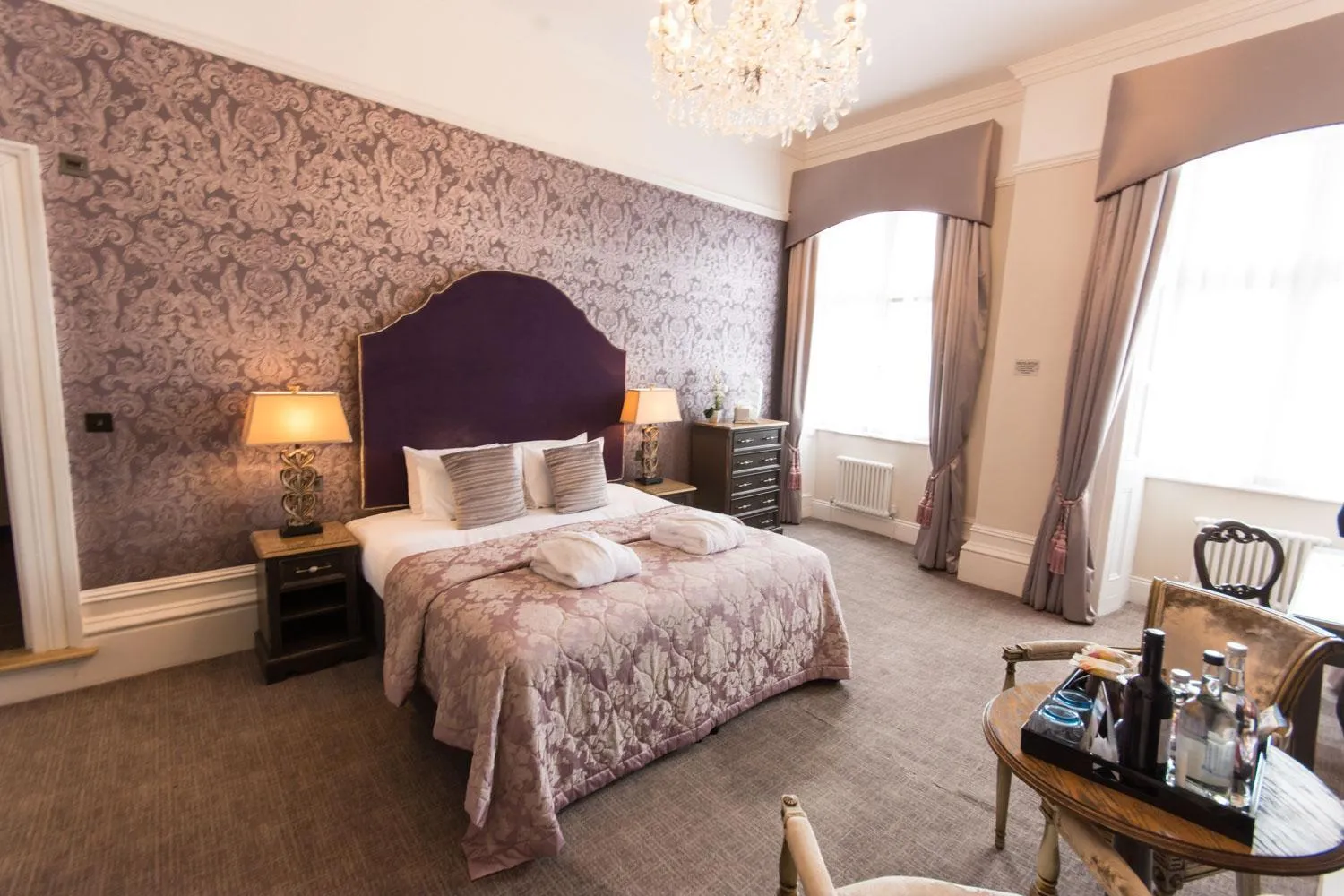 Bed in Dukes Head Hotel Kings Lynn