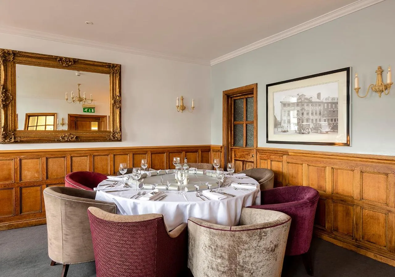 Restaurant/places to eat in Dukes Head Hotel Kings Lynn