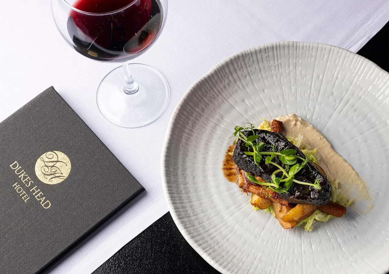 Food and drinks in Dukes Head Hotel Kings Lynn