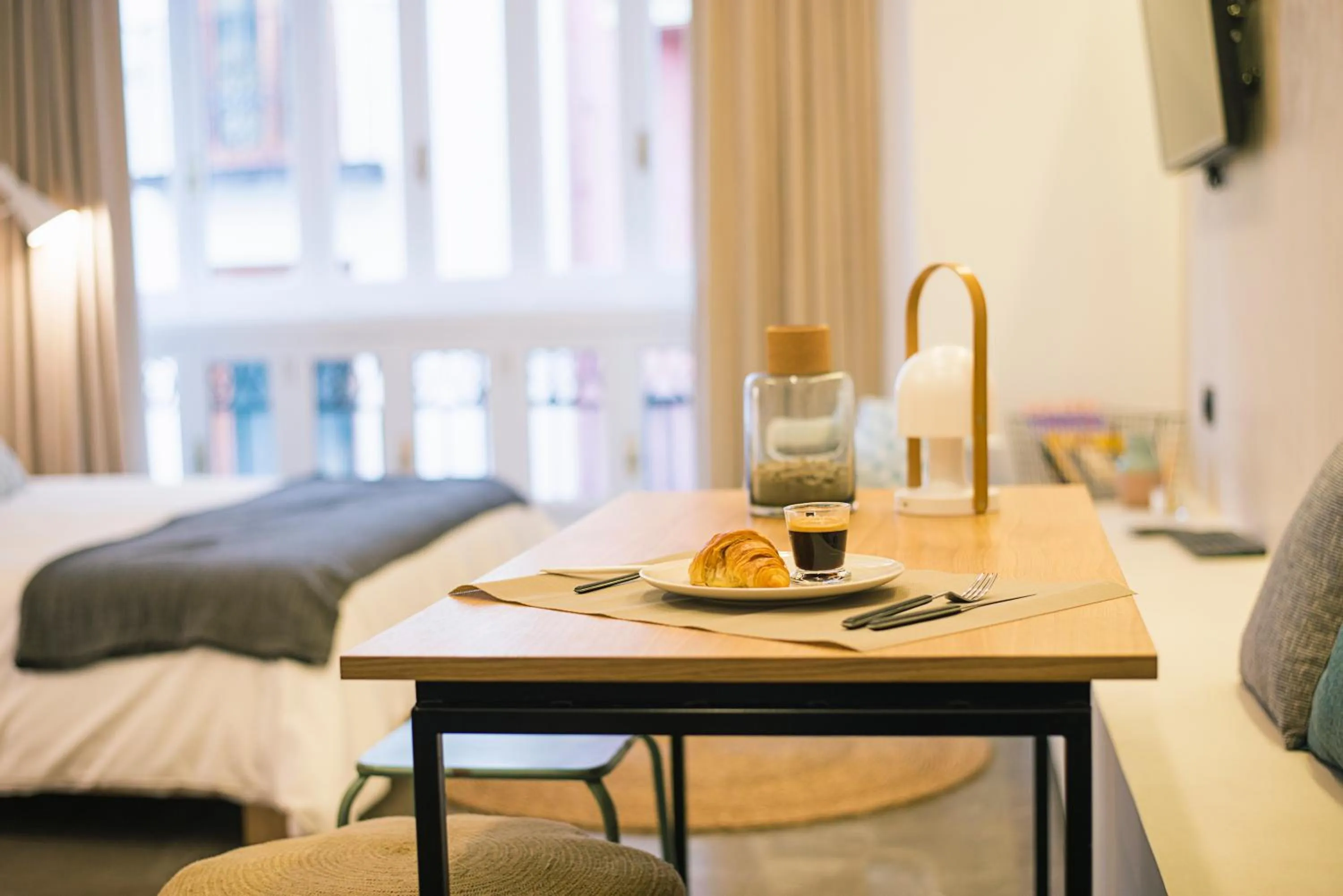 Shower, Bed in Welldone Cathedral