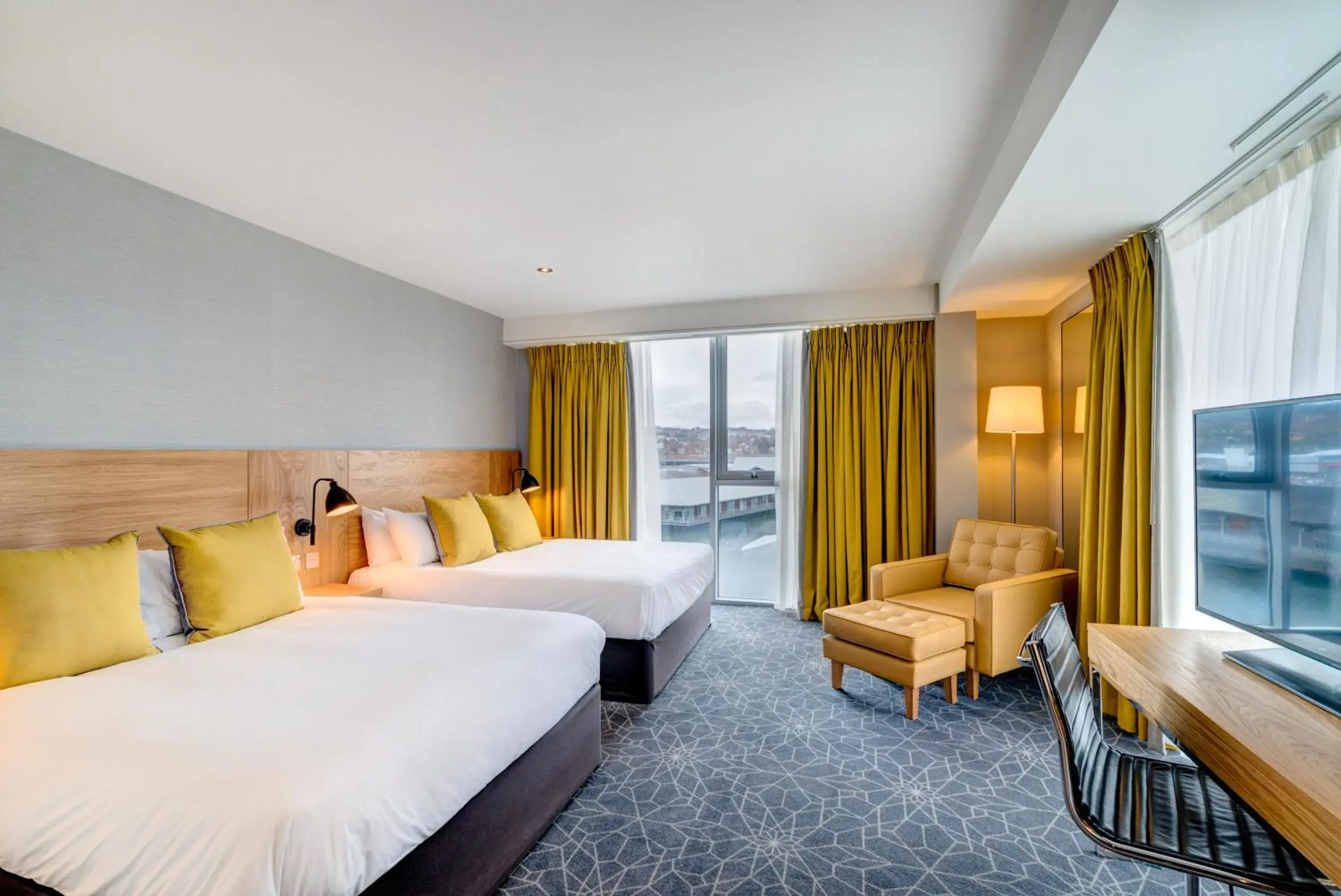 Bed in Apex City Quay Hotel & Spa Bed in Apex City Quay Hotel & Spa